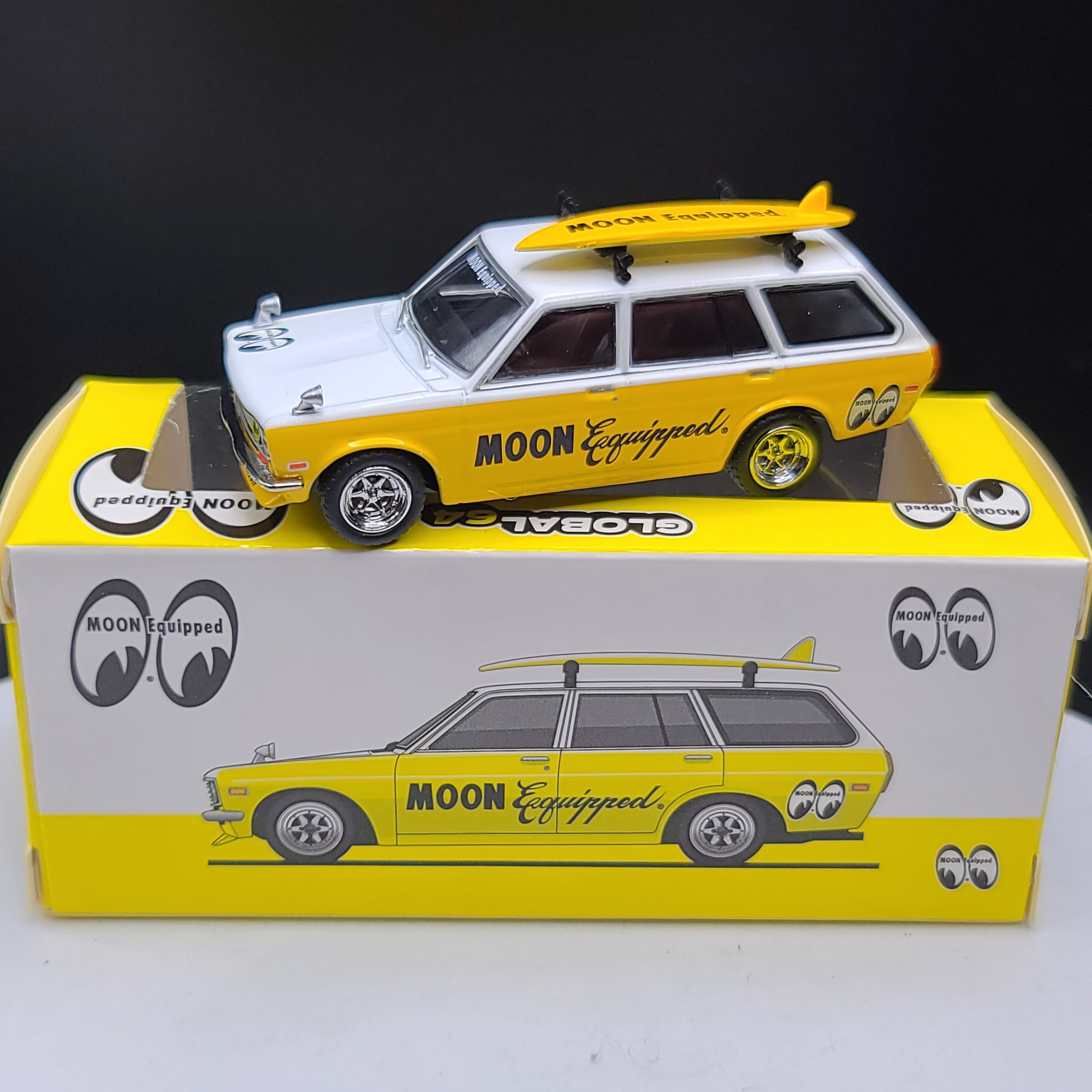 ターマックワークス1/64ブルーバード510ワゴンMOONEYES