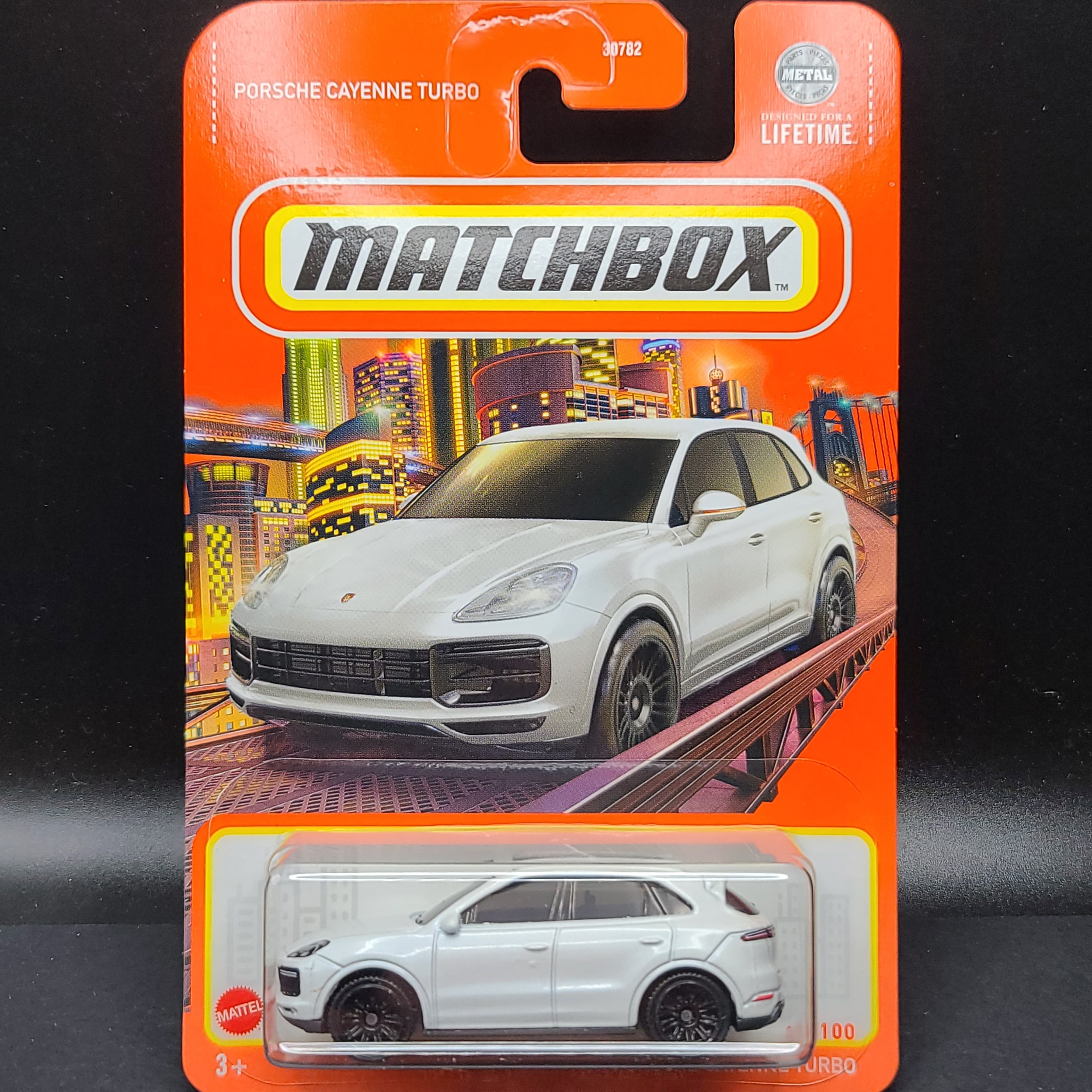 Matchbox Porsche Cayenne Turbo (2024 Mix 5 E Basic)