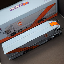 Tarmac Works Mitsubishi Fuso Super Great Truck, 1:64 scale Gulf Racing (2024)