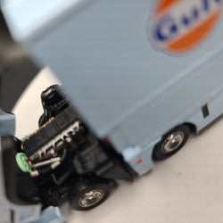 Tarmac Works Mitsubishi Fuso Super Great Truck, 1:64 scale Gulf Racing (2024)