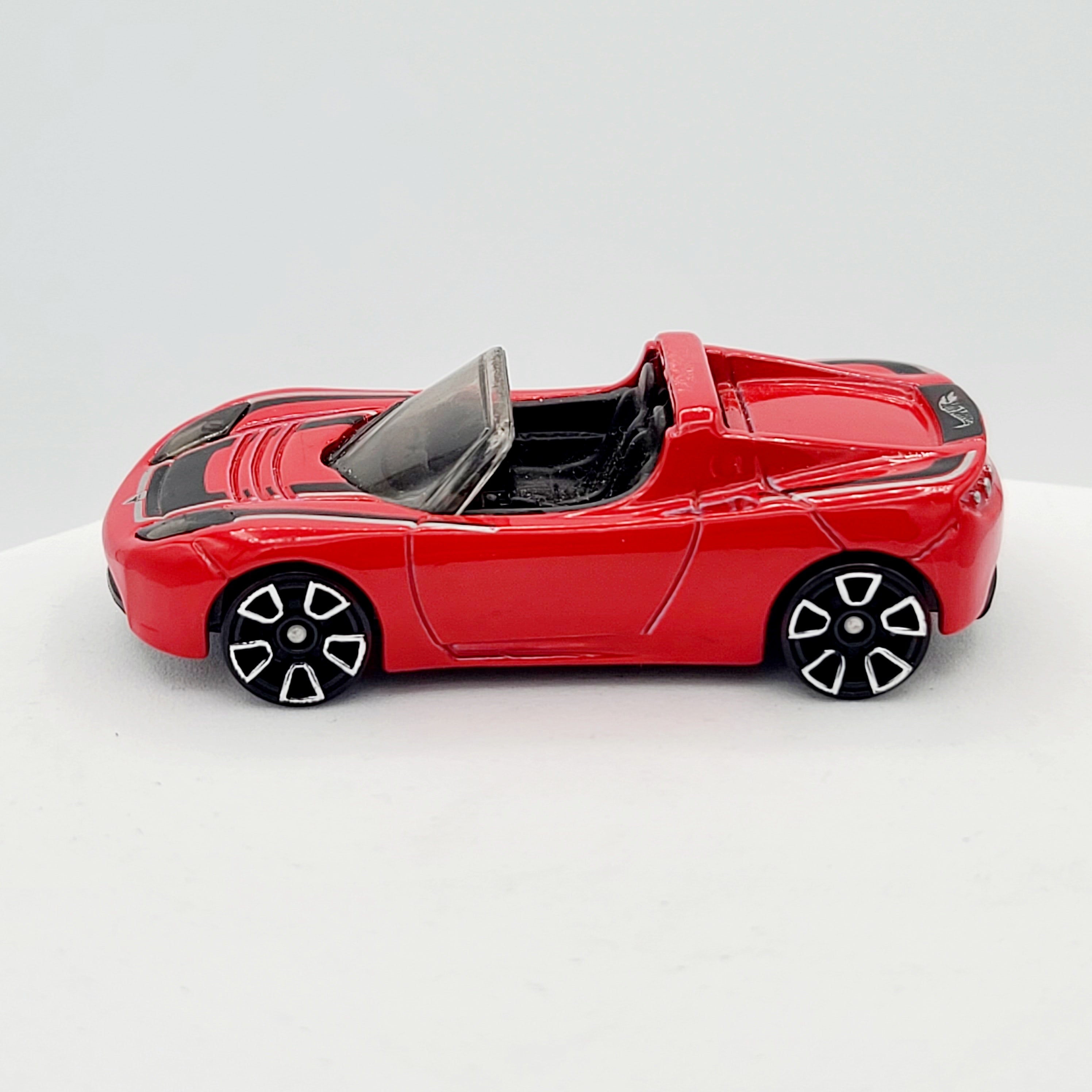 Hot Wheels '08 Tesla Roadster (2016 HW Basic - Green Speed)