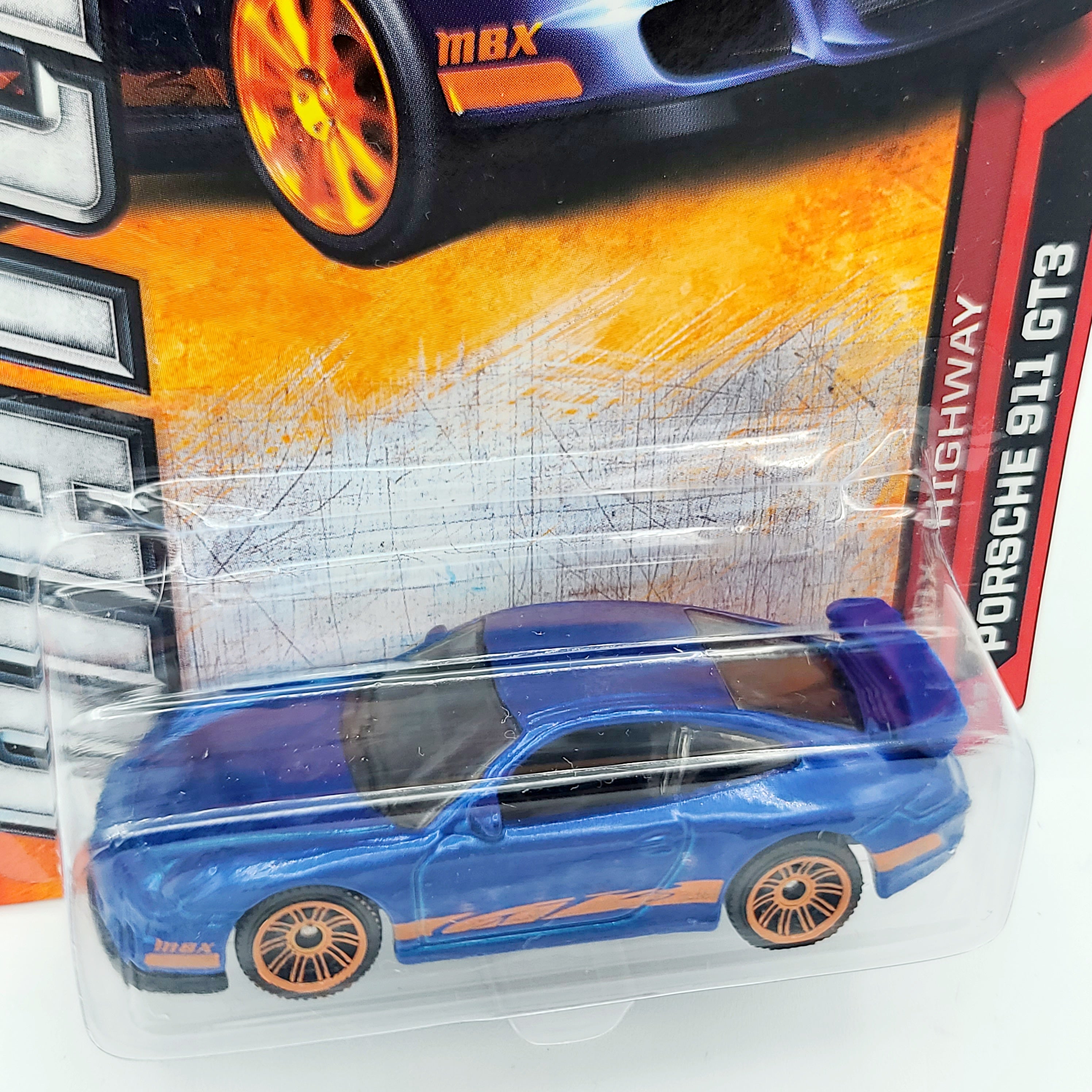 Matchbox Porsche 911 GT3 (2012 MBX Basic - Highway)