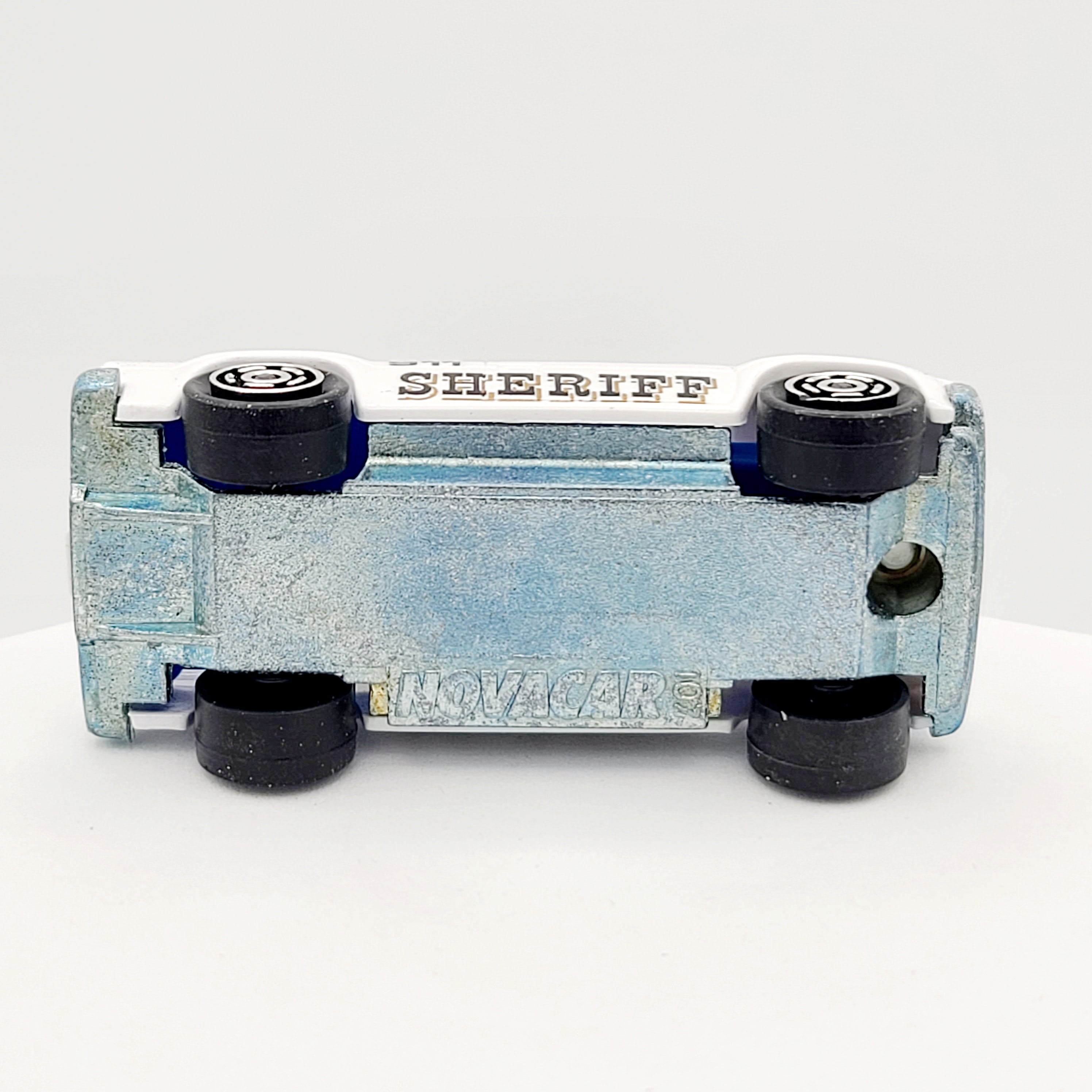 Majorette Nissan Pathfinder "Sheriff" #107 Novacar (1994 100 Series)