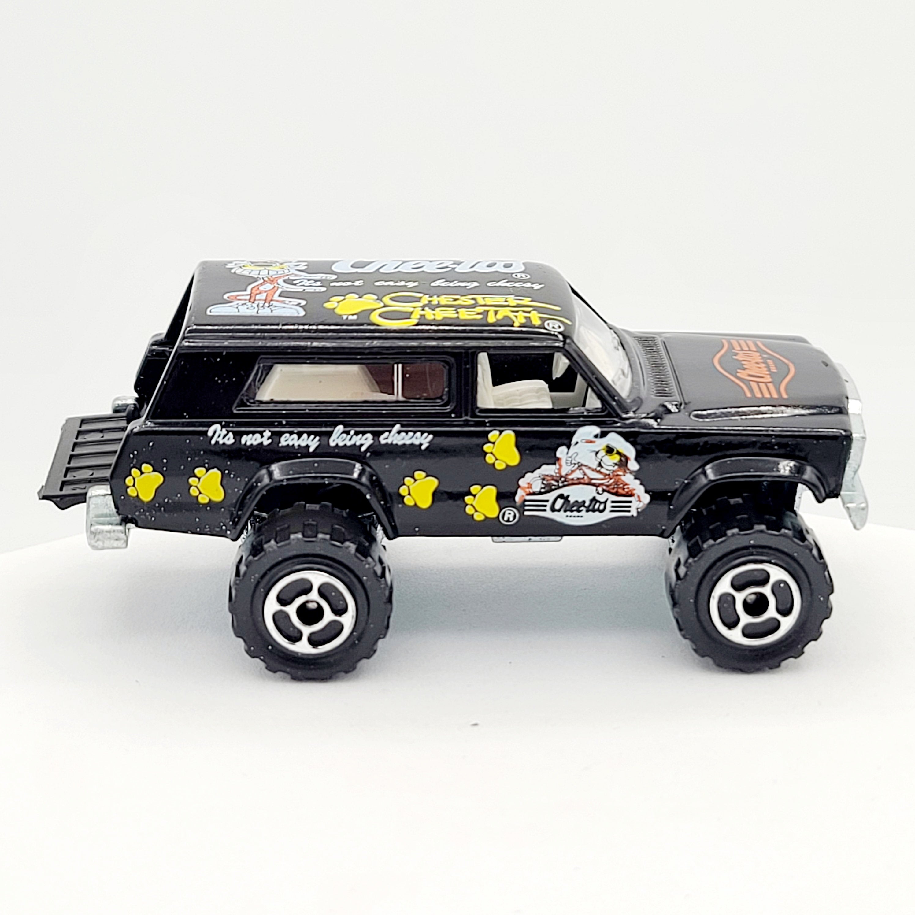 Majorette Jeep Cherokee Wagoneer "Cheetos" (1994 Road Eaters / 200 Series)