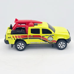 Matchbox Toyota Tacoma Lifeguard "Beach Patrol" (2016 MBX Basic - Heroic Rescue)