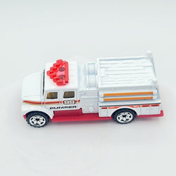 Matchbox International Pumper Fire Truck (2005 MBX Basic - Hero City)