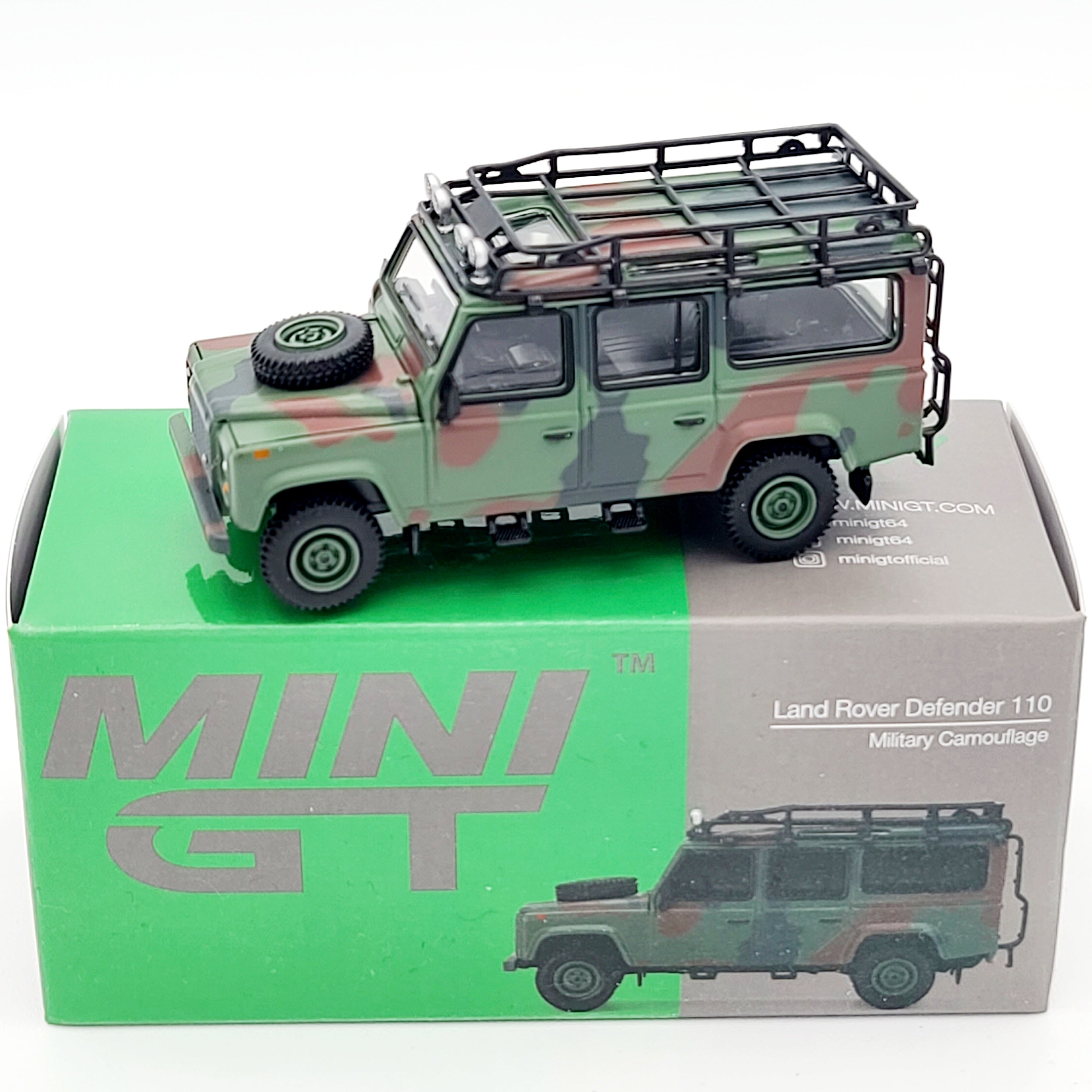 Mini GT Land Rover Defender 110 - 1:64, Military Camouflage (2021 Limi