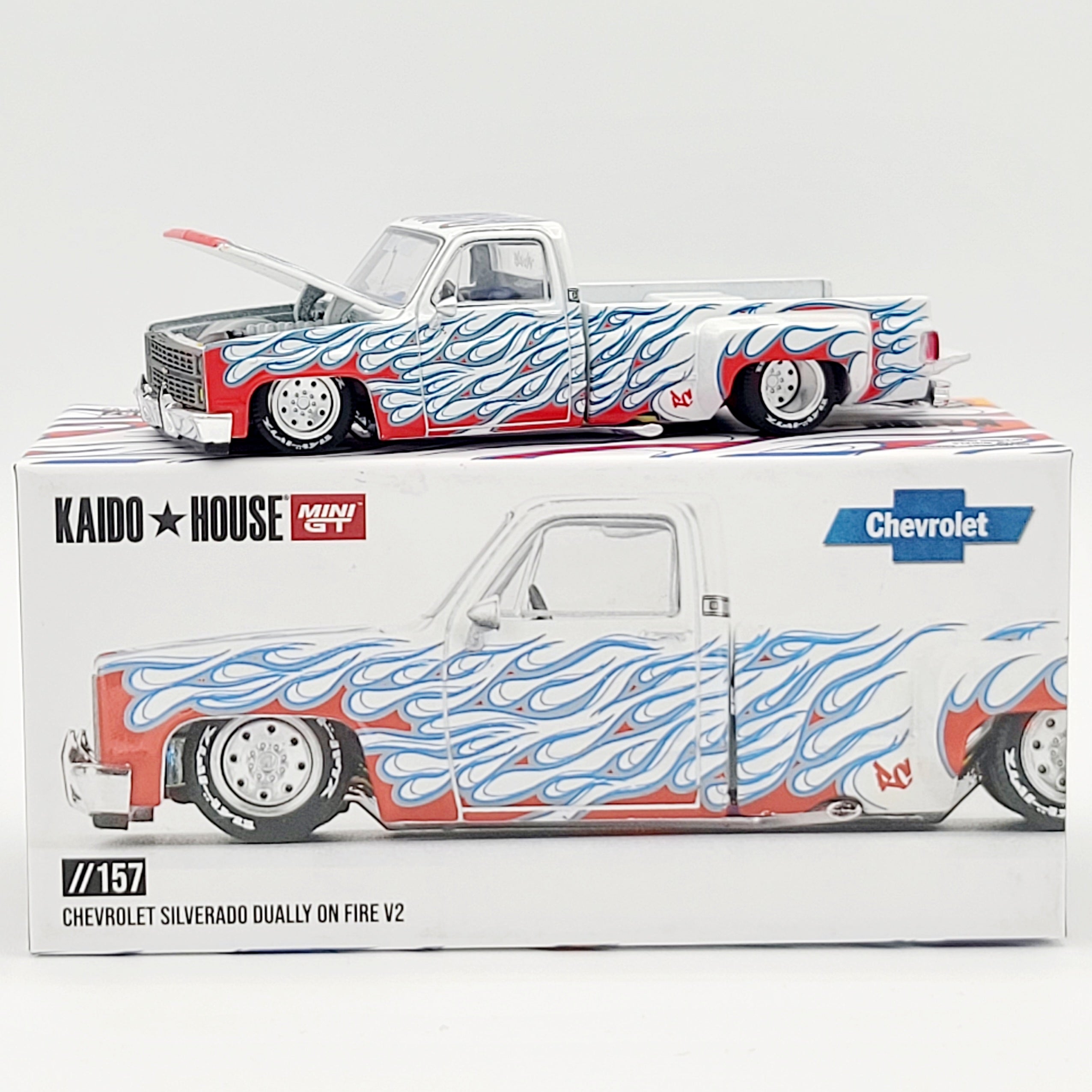 Kaido House x Mini GT Chevrolet Silverado Dually On Fire V2 - 1:64 scale (2025 Limited Edition)
