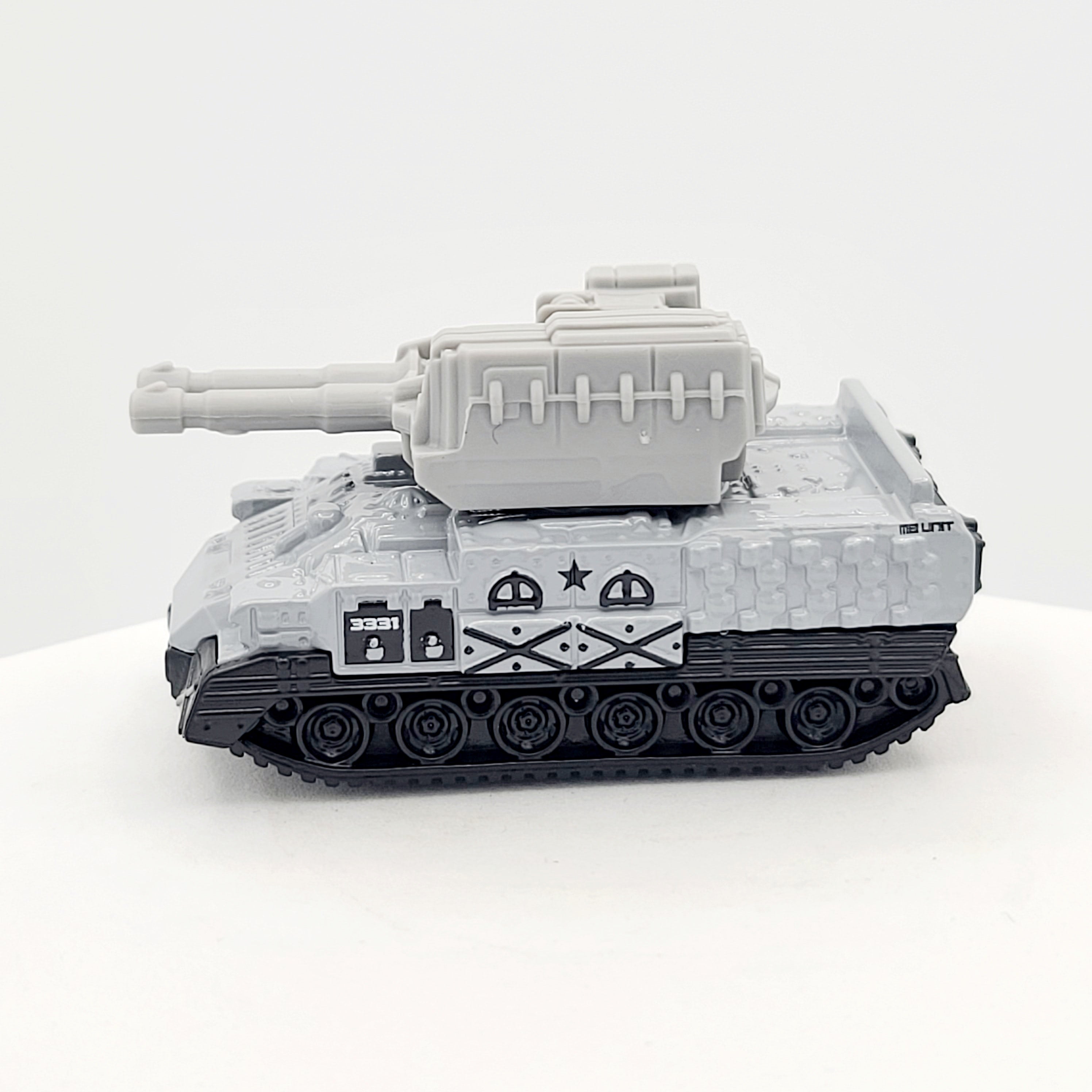 Matchbox Blockade Buster Military Tank (2017 MBX Basic - Heroic Rescue