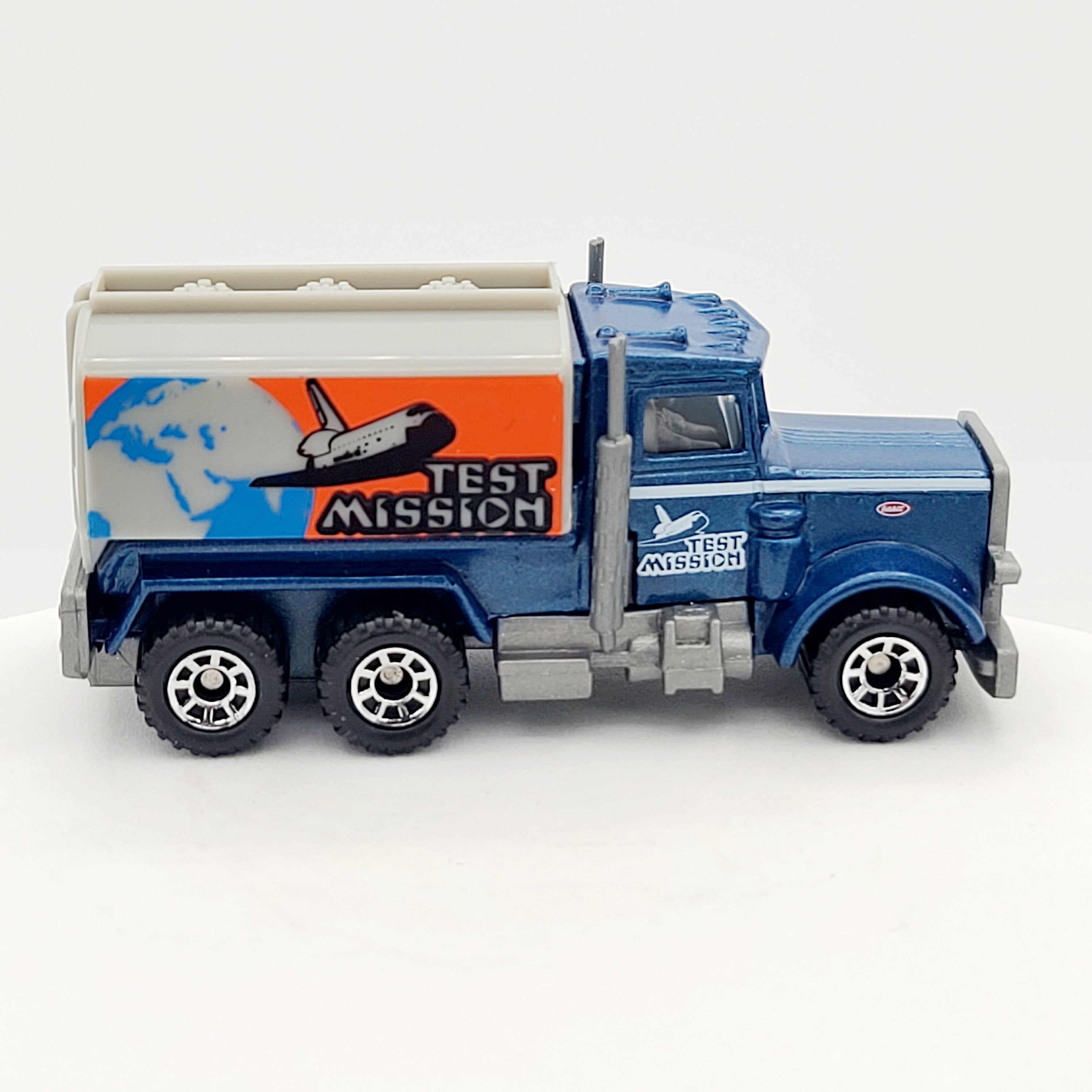 Matchbox Peterbilt i80 Tanker Truck "Test Flight" (2000 MBX 5 Pack Exclusive - Space Mission)