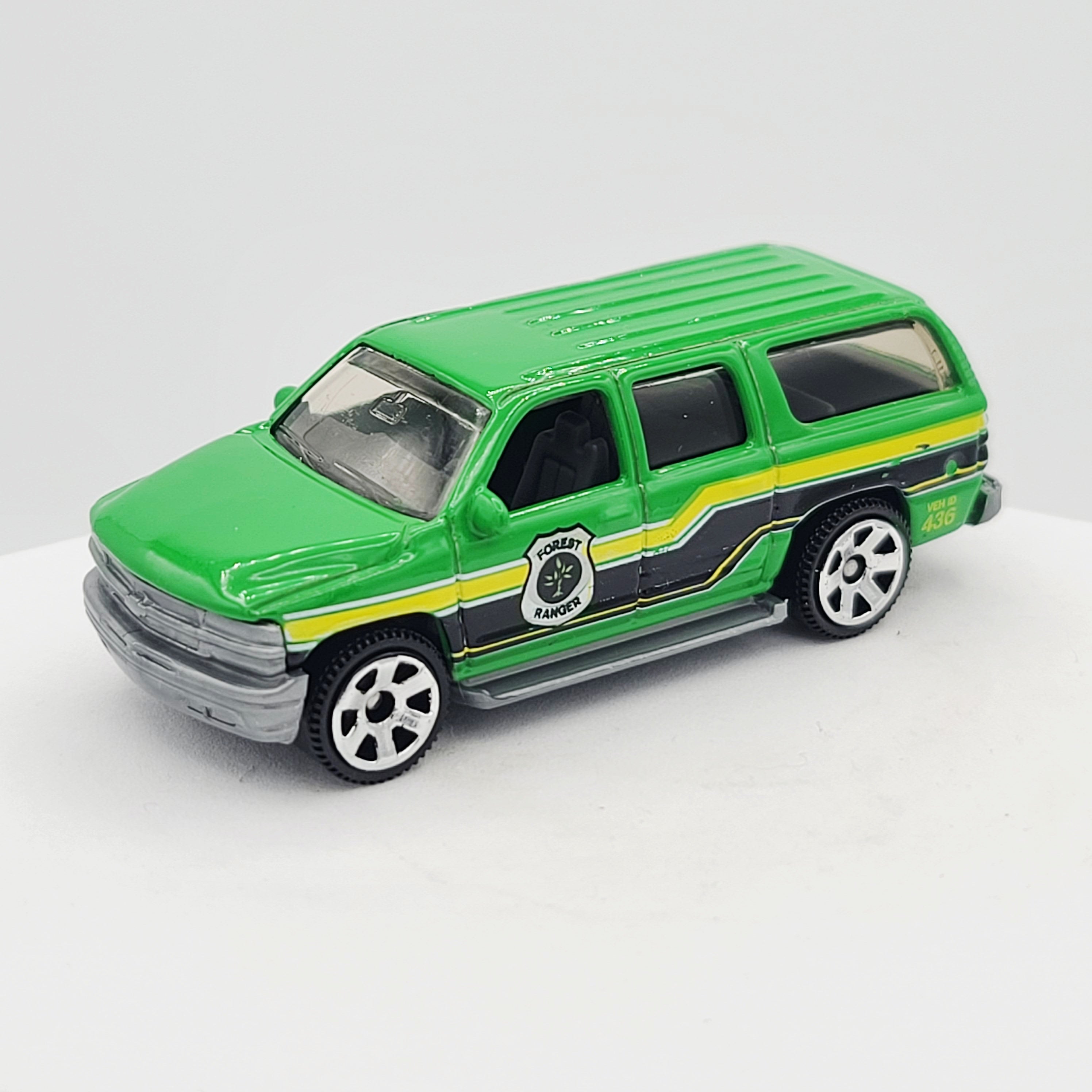 Matchbox '00 Chevrolet Suburban "Forest Ranger" (2013 MBX Outdoor 5 Pack - Multipack Exclusive)