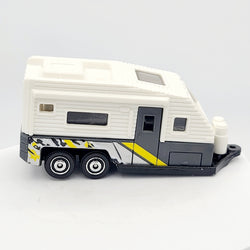 Matchbox Travel Trailer Camper (2014 MBX 5 Pack Exclusive - Outdoor Sights)