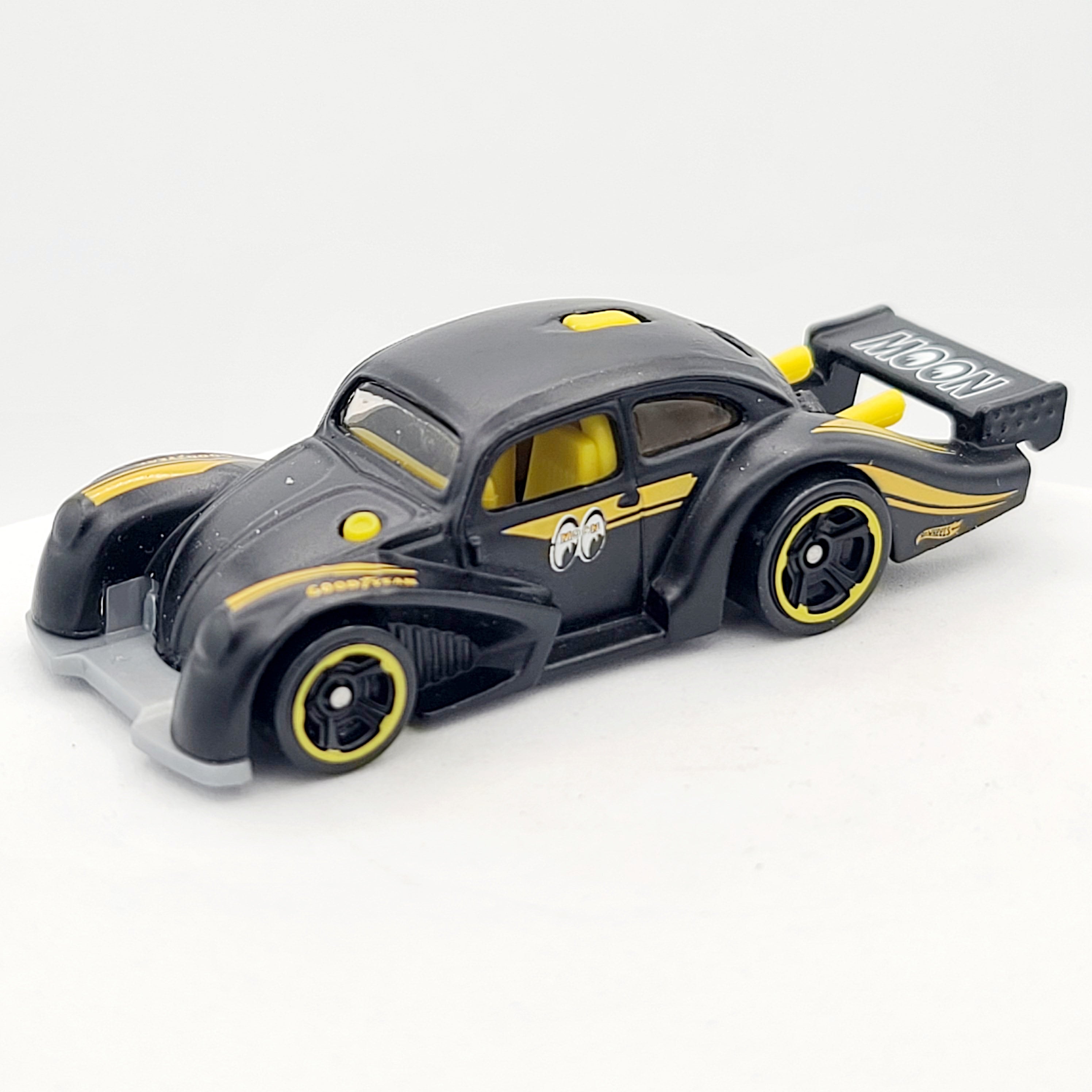 Hot Wheels Volkswagen Beetle Kafer Racer "Moon Eyes", Black (2019 HW Basic - Volkswagen)