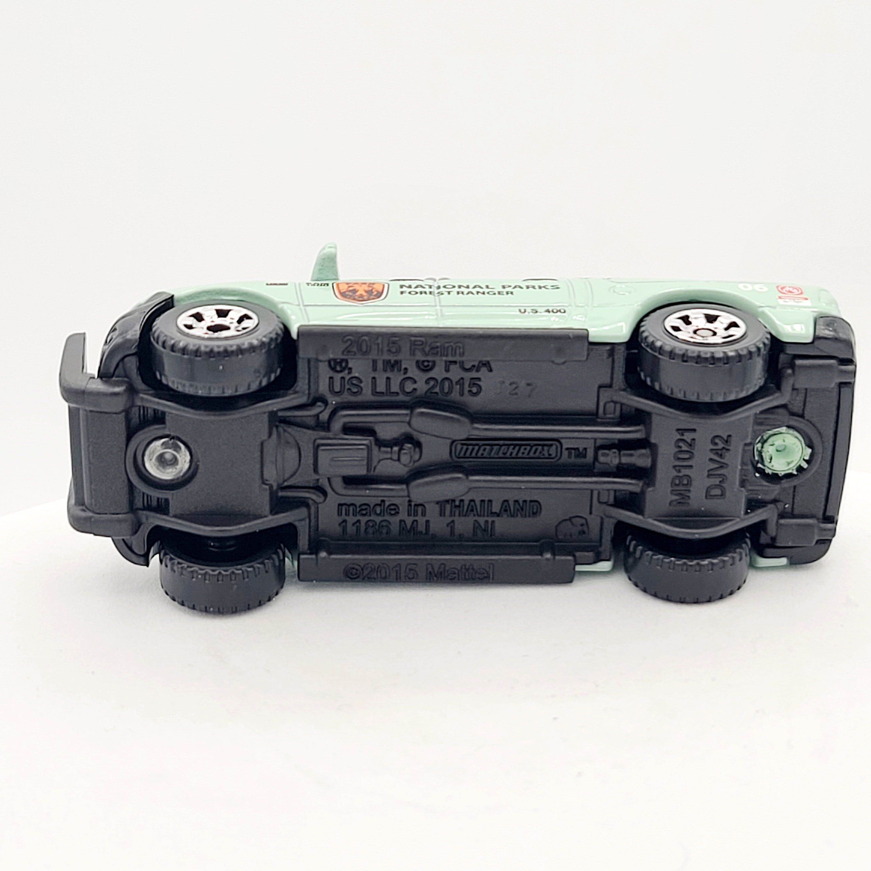 Matchbox '15 Ram 1500 Truck "National Parks" (2016 MBX Basic - Heroic Rescue)