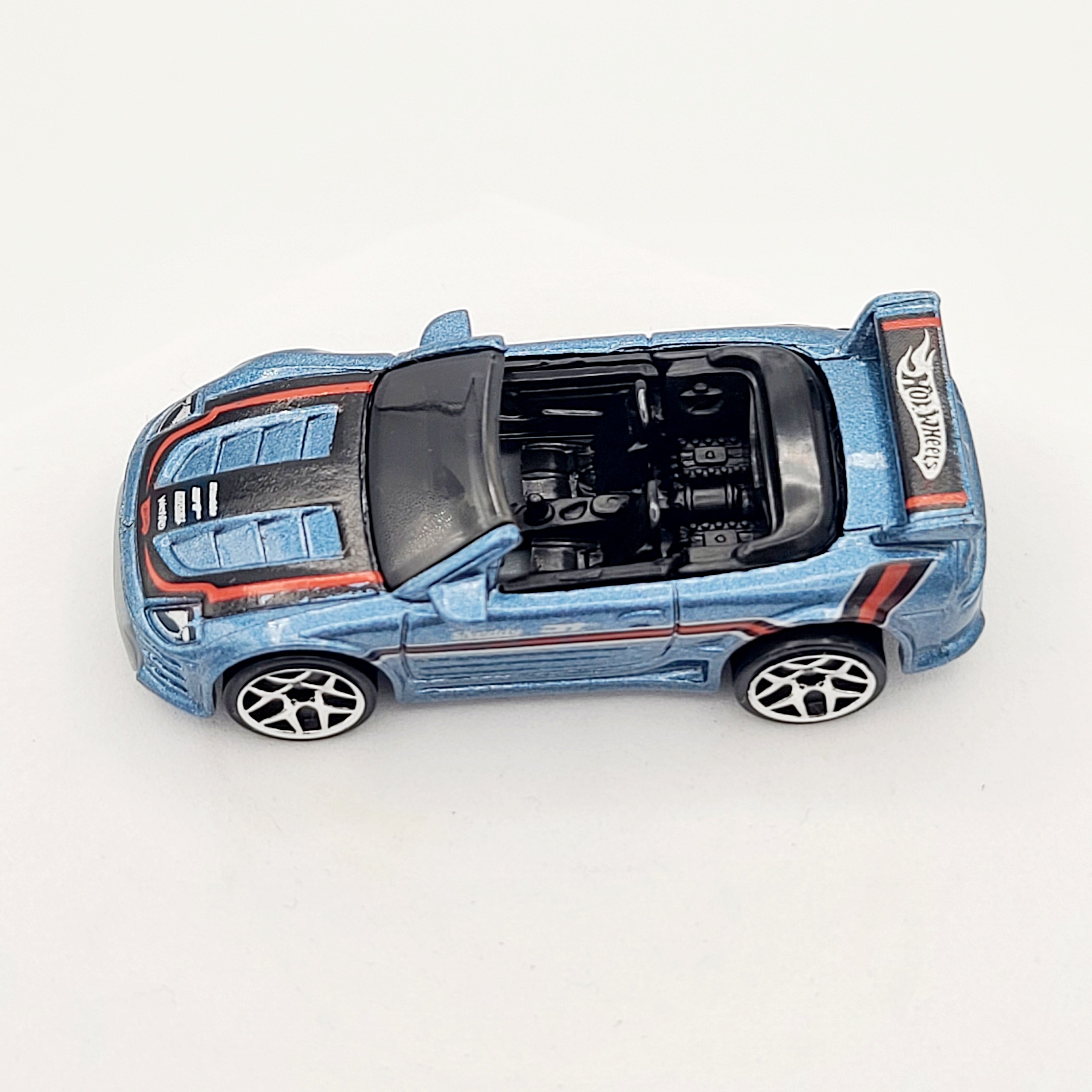 Hot Wheels Mitsubishi Eclipse convertible (2006 HW Basic)
