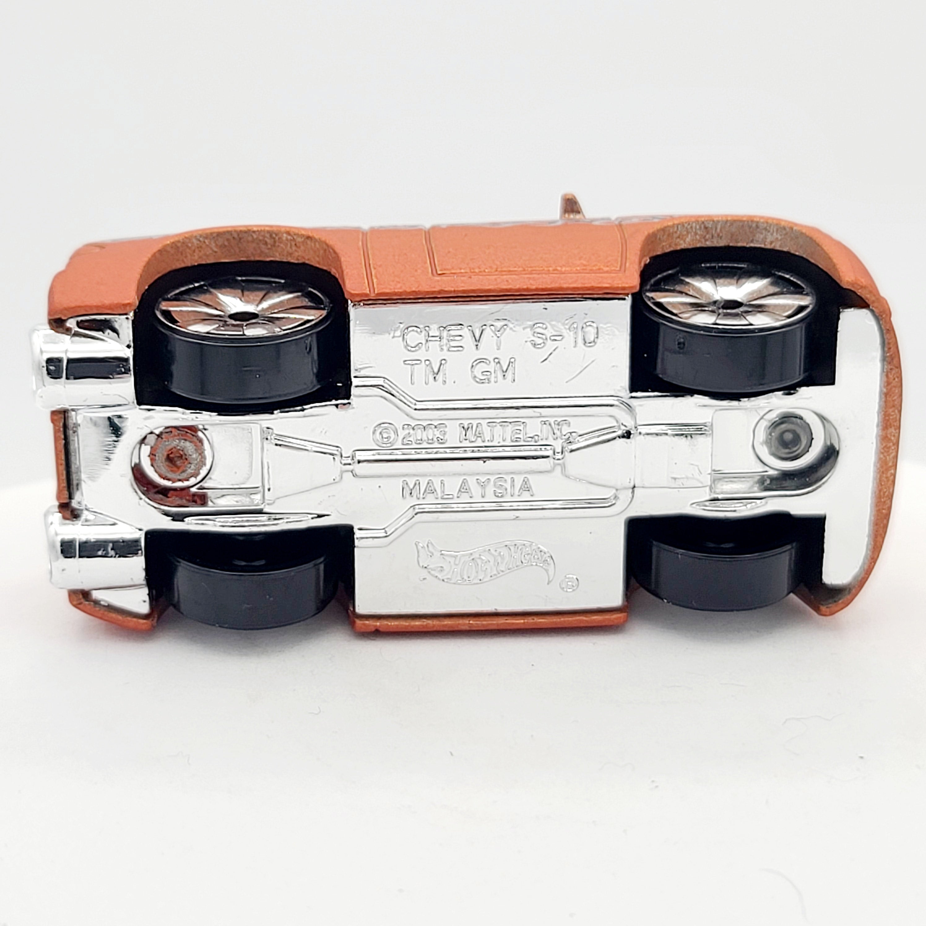 Hot Wheels Tooned Chevy S10 (2006 HW Basic - Twenty+)