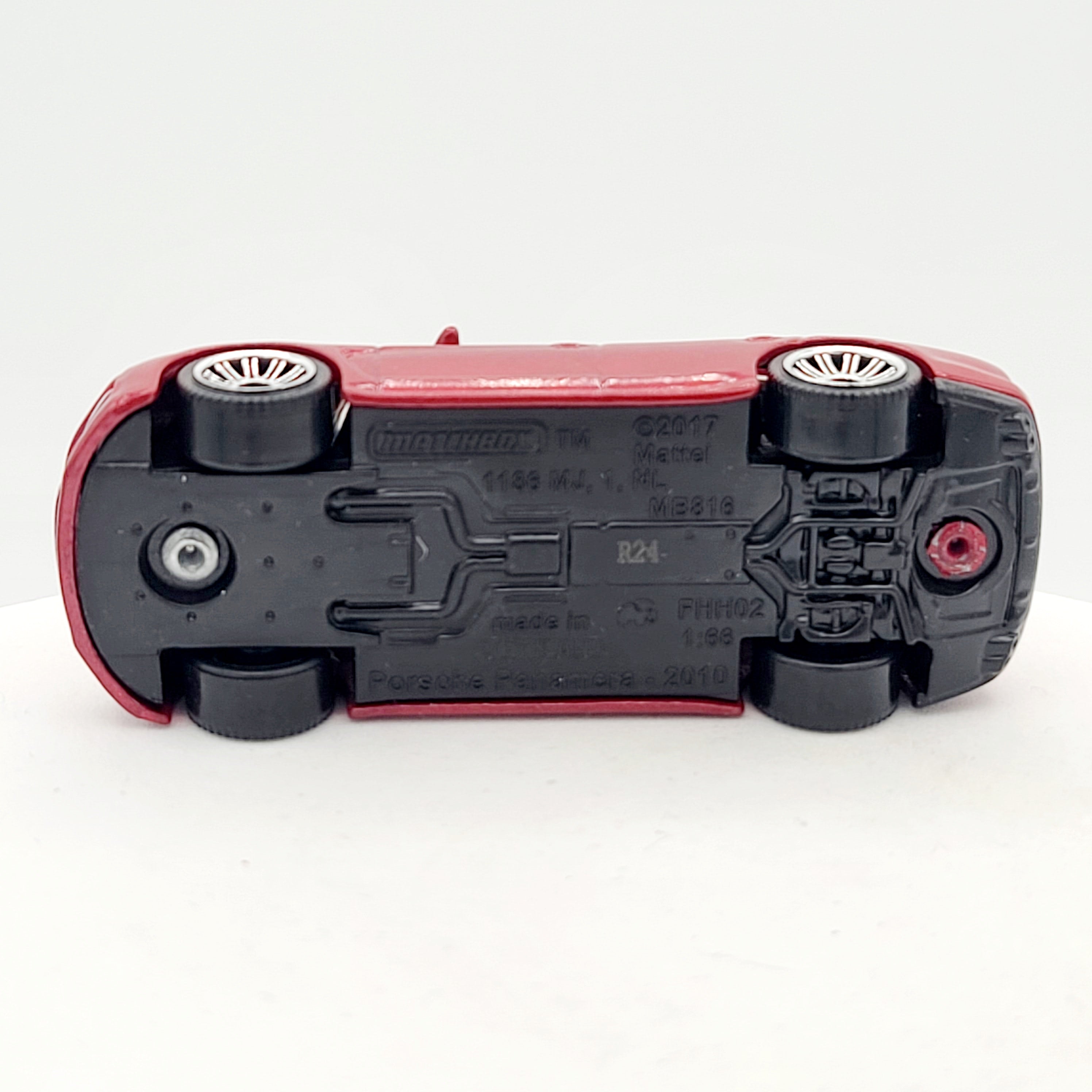 Matchbox '10 Porsche Panamera (2022 Advent Calendar - Multipack Exclusive)