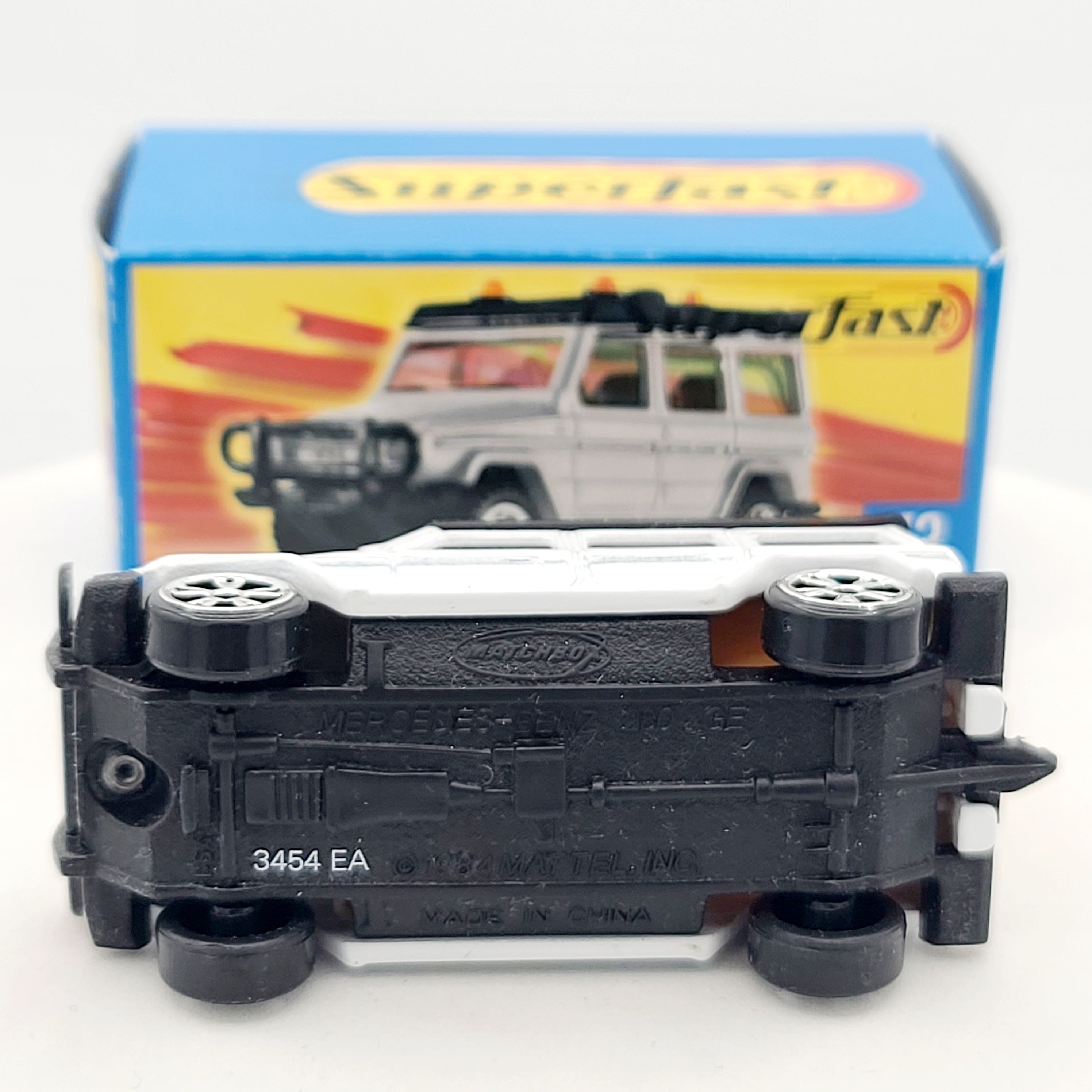 Matchbox Mercedes-Benz 280 GE #73 (2004 MBX Superfast)