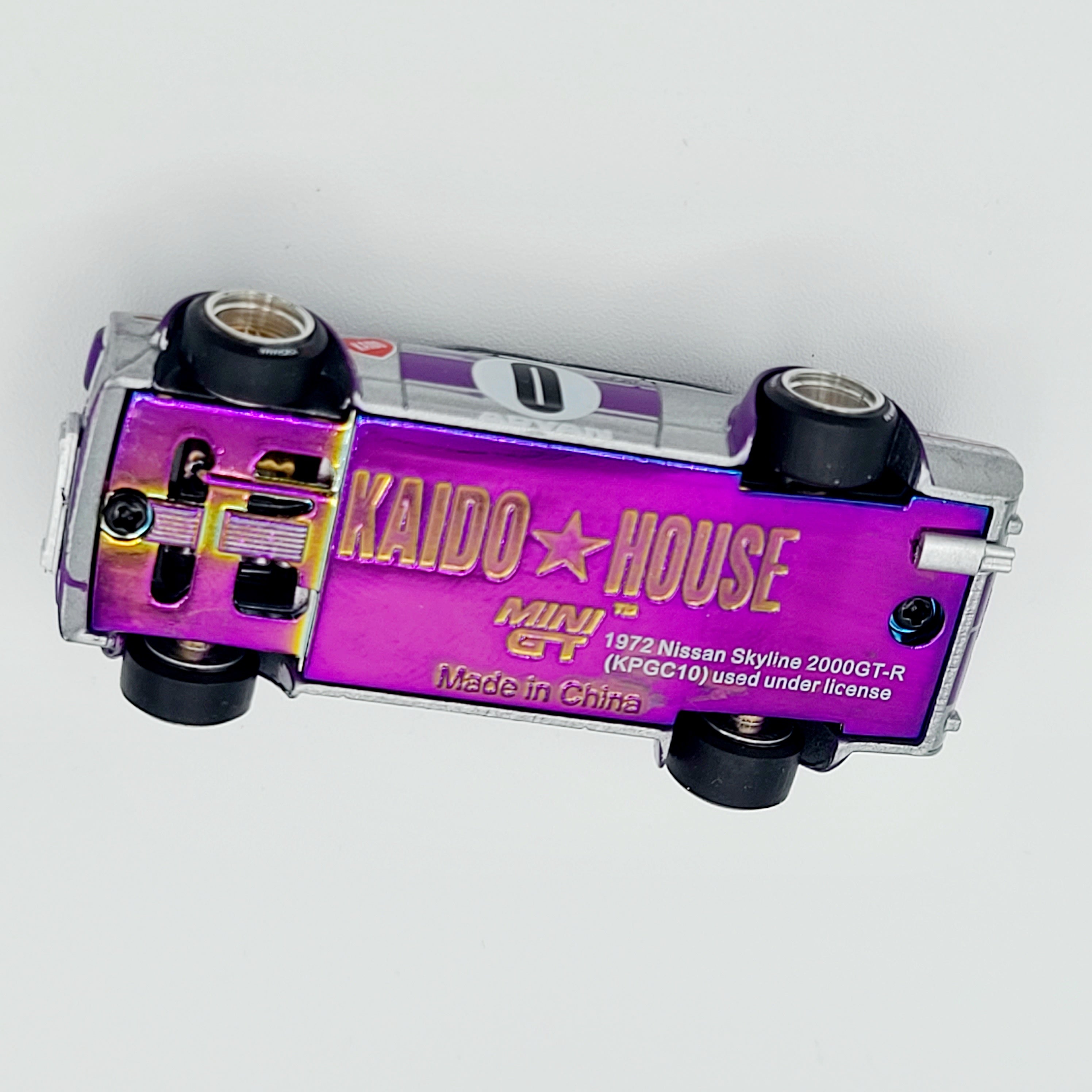 Kaido House x Mini GT Nissan Skyline 2000GT-R Kaido Works V1 - 1:64, Silver (2025 Limited Edition)