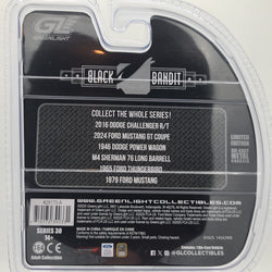 GreenLight - CHASE, RAW - '16 Dodge Challenger R-T Hemi - 1:64 (2025 Black Bandit Series 30)
