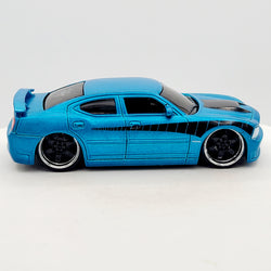 Hot Wheels '06 Dodge Charger SRT8 - 1:50 (2006 G Machines - Pure Vision Series 1)