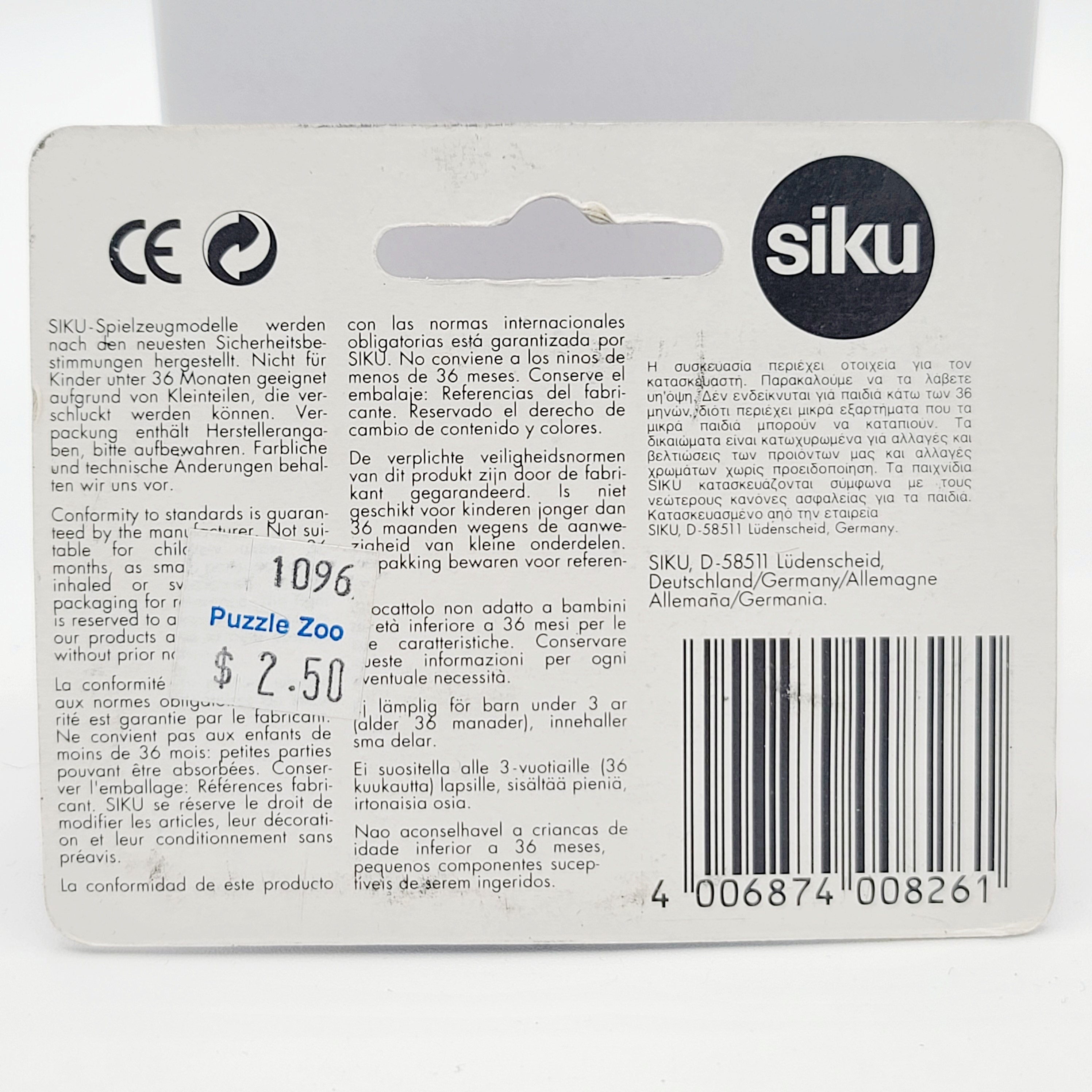 Siku Airport Fire Engine "Feuerwehr" #826 (Siku Super Serie)