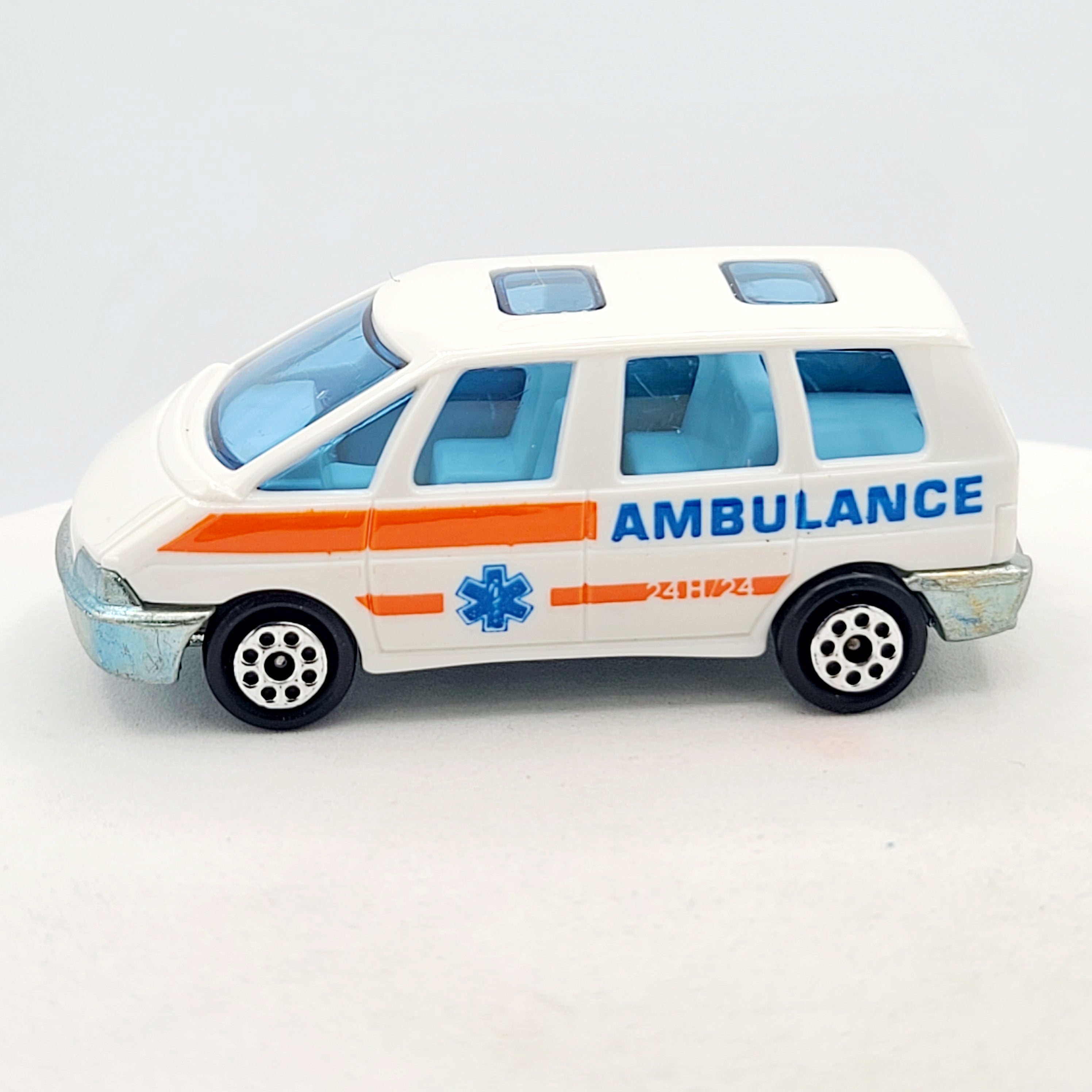 Des Renault Grand Scénic pour la flotte de la Police nationale Des Renault Grand Scénic pour la flotte de la Police nationale
