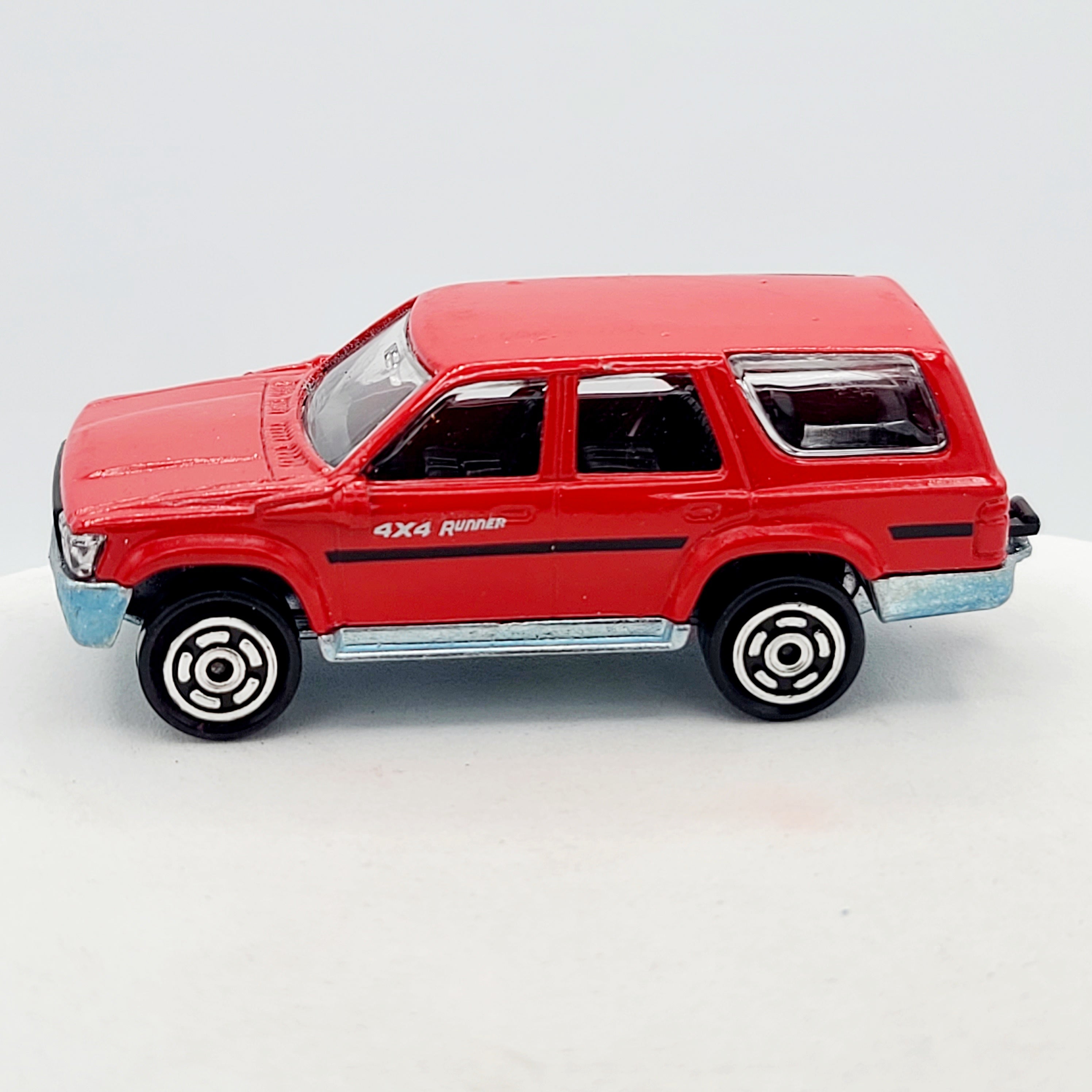 Majorette Toyota Runner, 4runner (1994 200 Series)