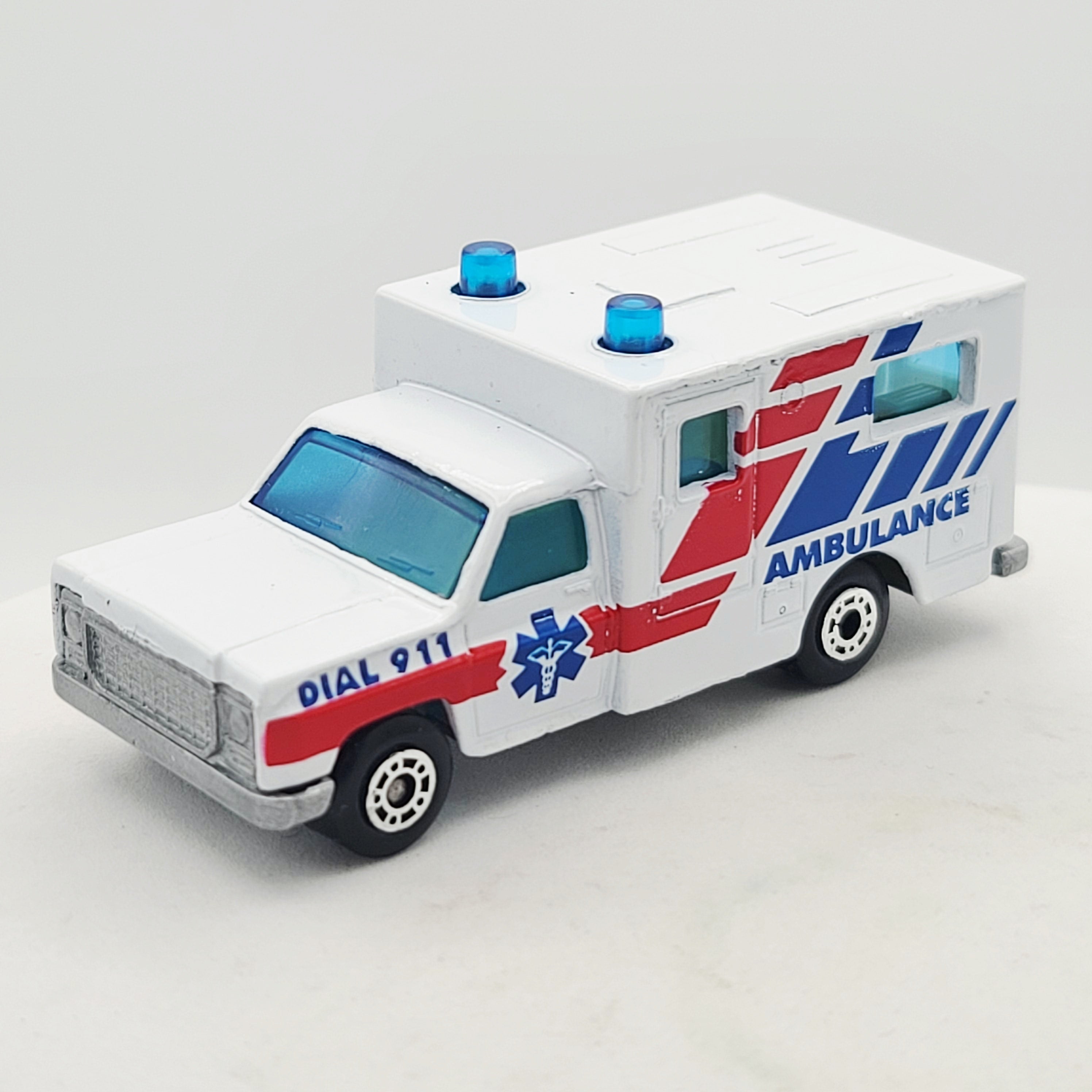 Matchbox '77 Chevy Ambulance w/ Original Box (1996 MBX Basics 1-75)