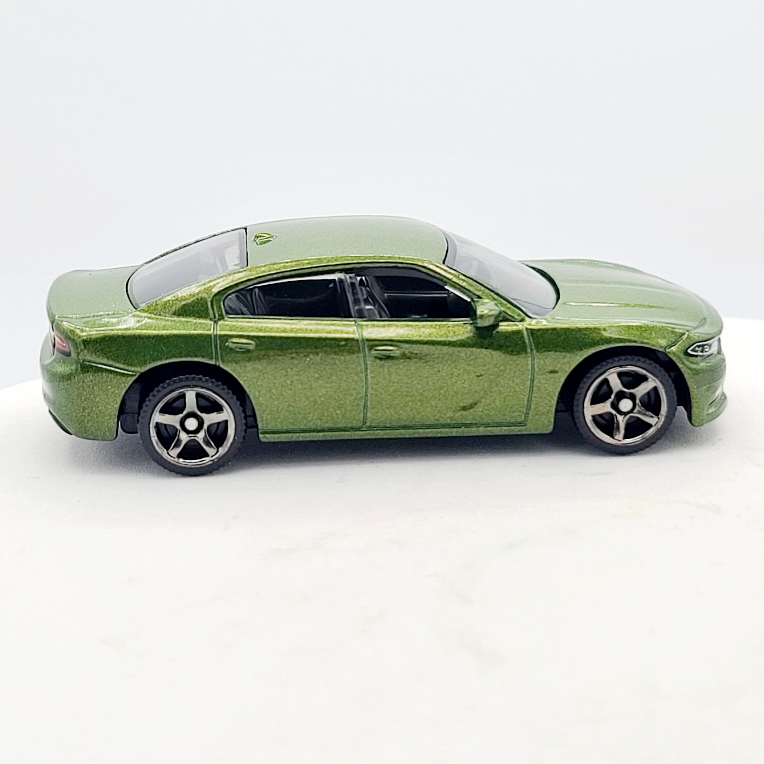 Matchbox '18 Dodge Charger (2018 MBX Basic - Road Trip)