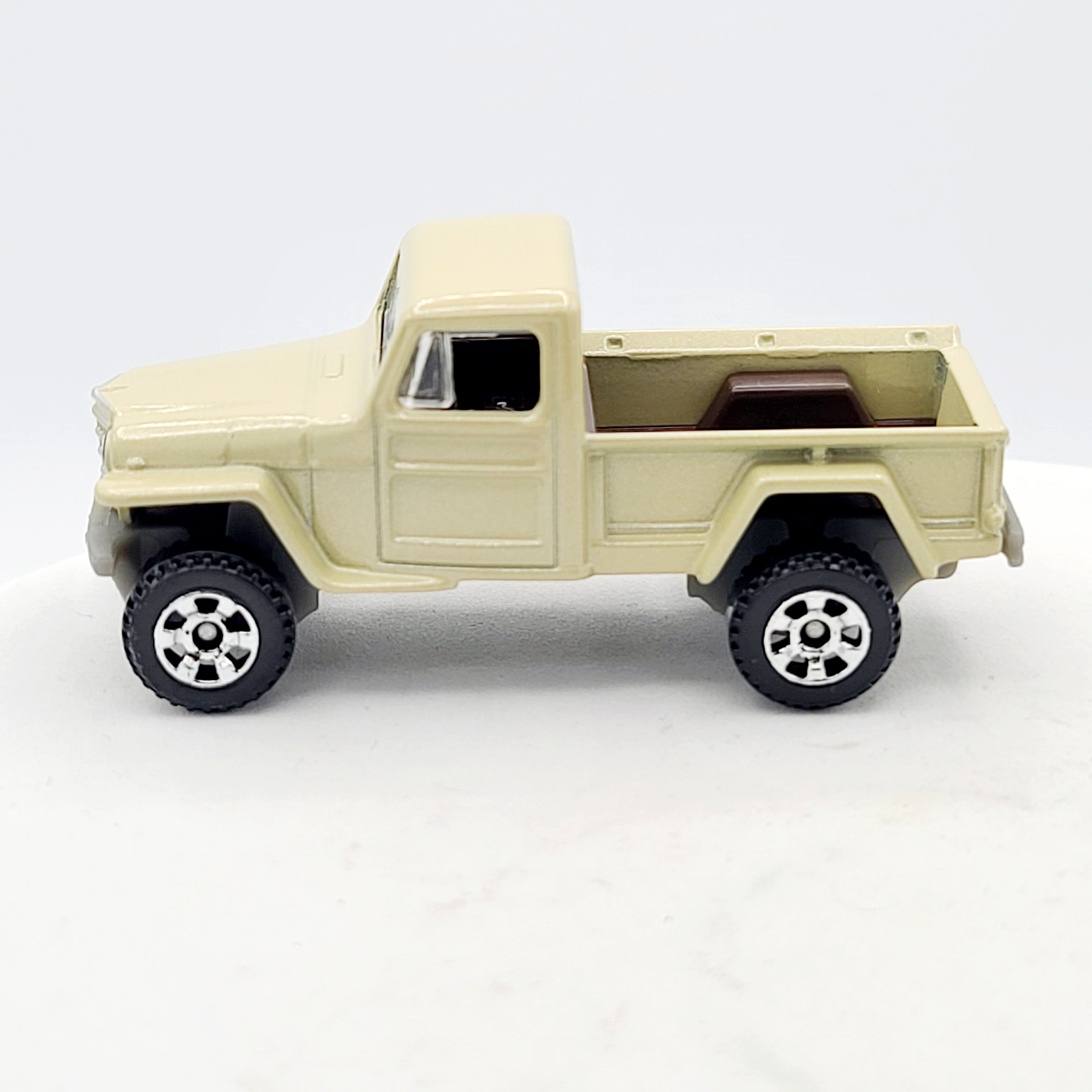Matchbox Jeep Willys 4x4 Pickup (2019 MBX Basic - Road Trip)