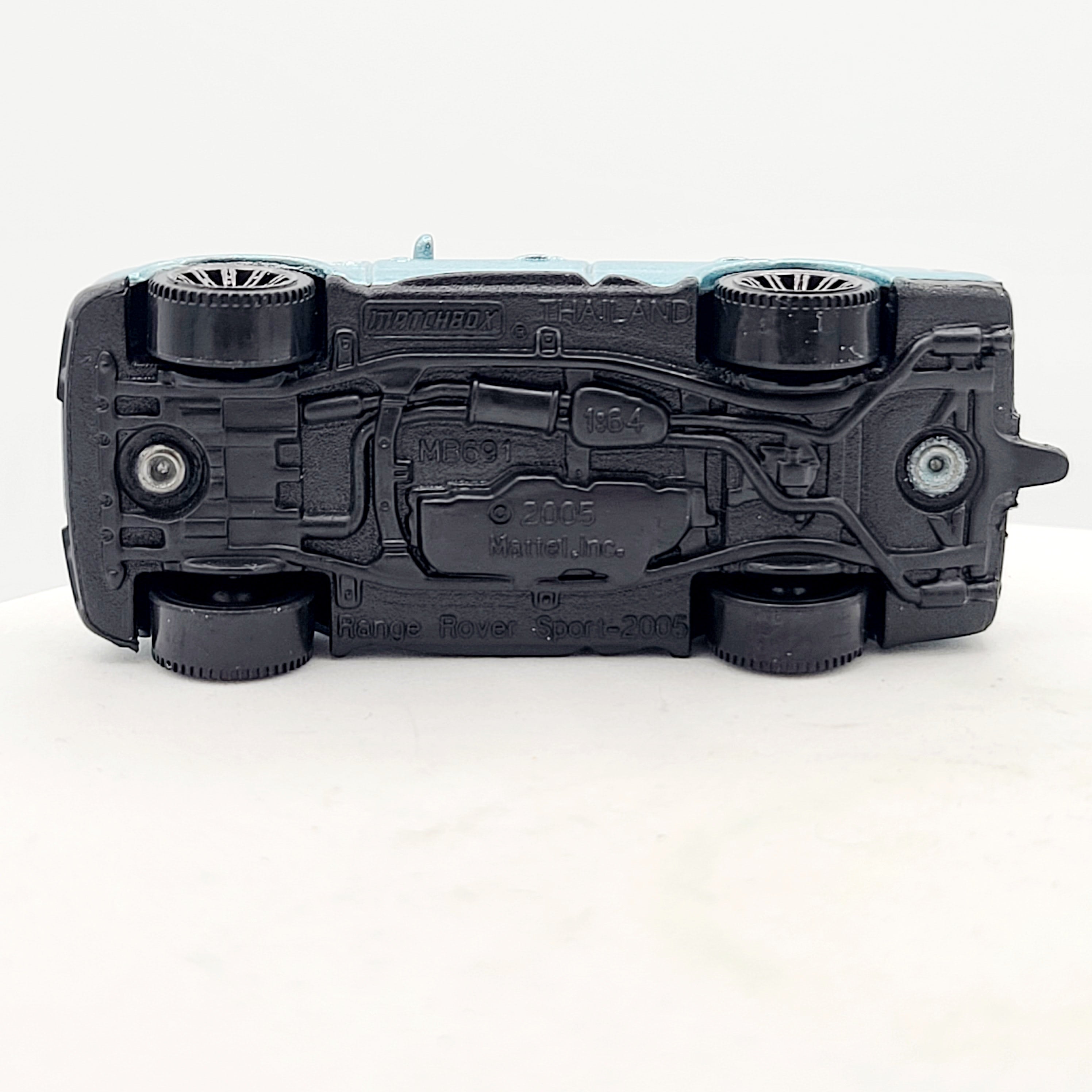 Matchbox '05 Range Rover Sport (2010 MBX Basic - VIP)