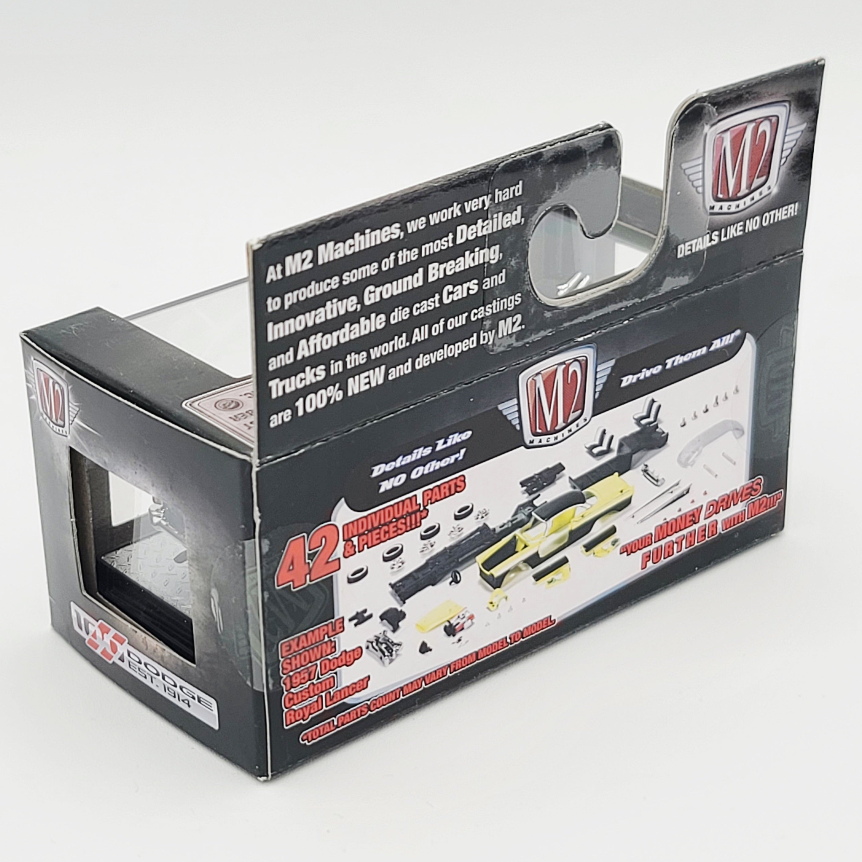 M2 Machines '54 Dodge Custom Royal Lancer D500 - 1:64 (2014 Dodge 100 Years D01)