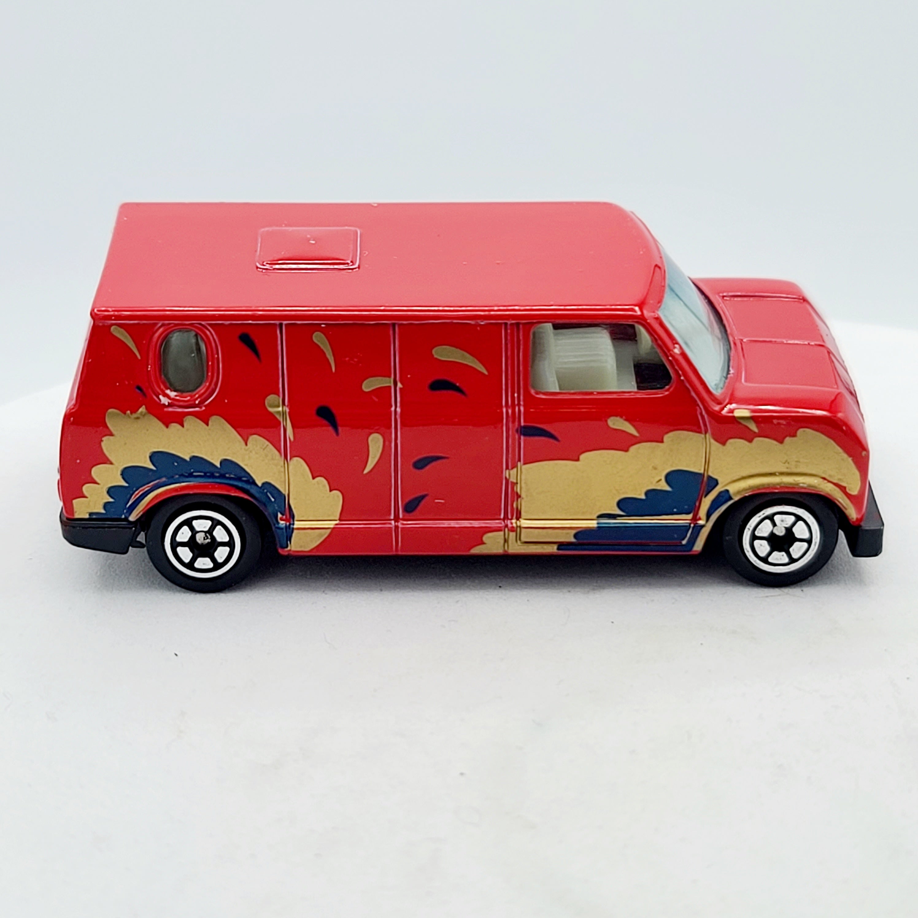 Yatming Ford Econoline Van No. 1501 - Approx. 1:64, Red