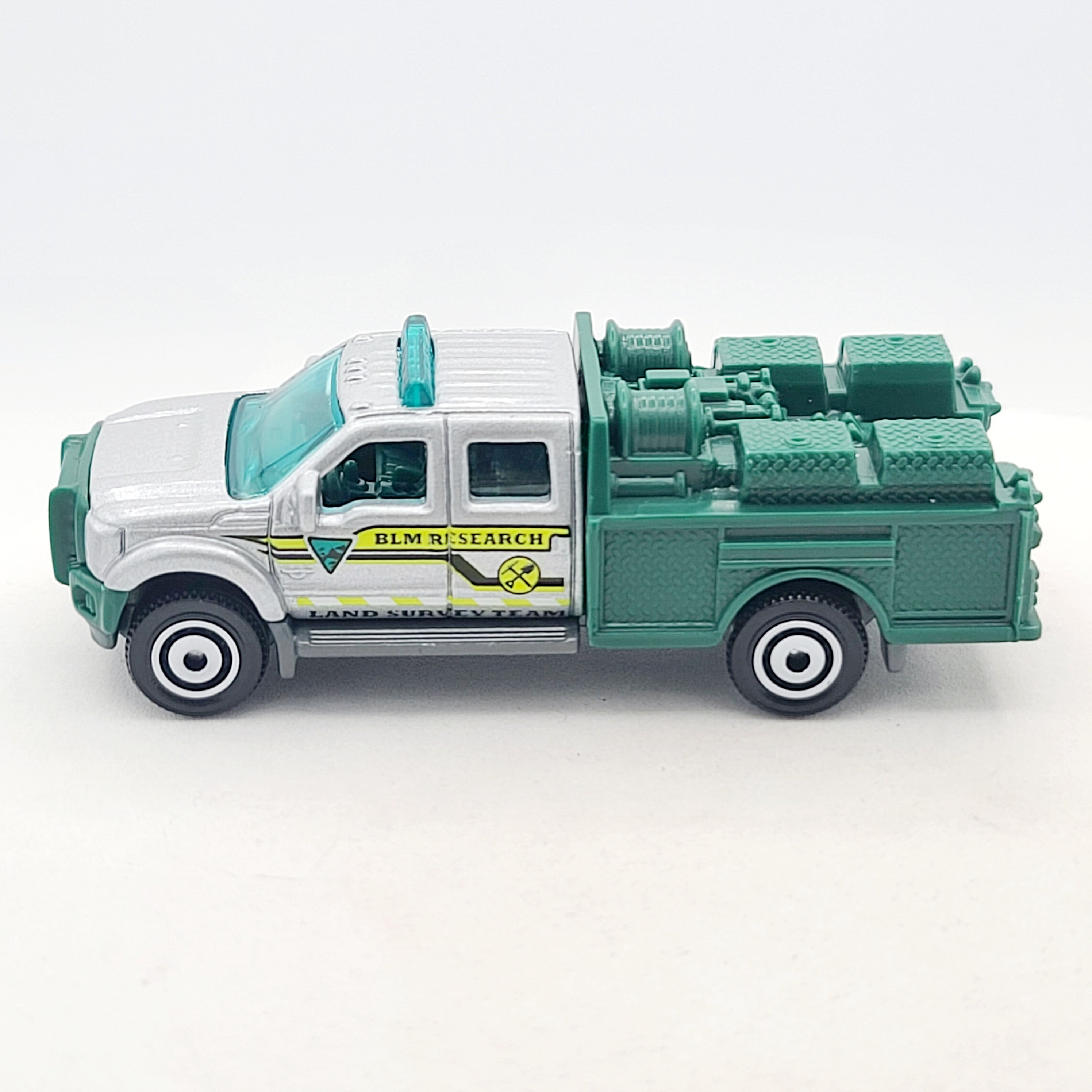 Matchbox Ford F-550 Superduty - Land Management (2016 MBX Basic - Explorers)
