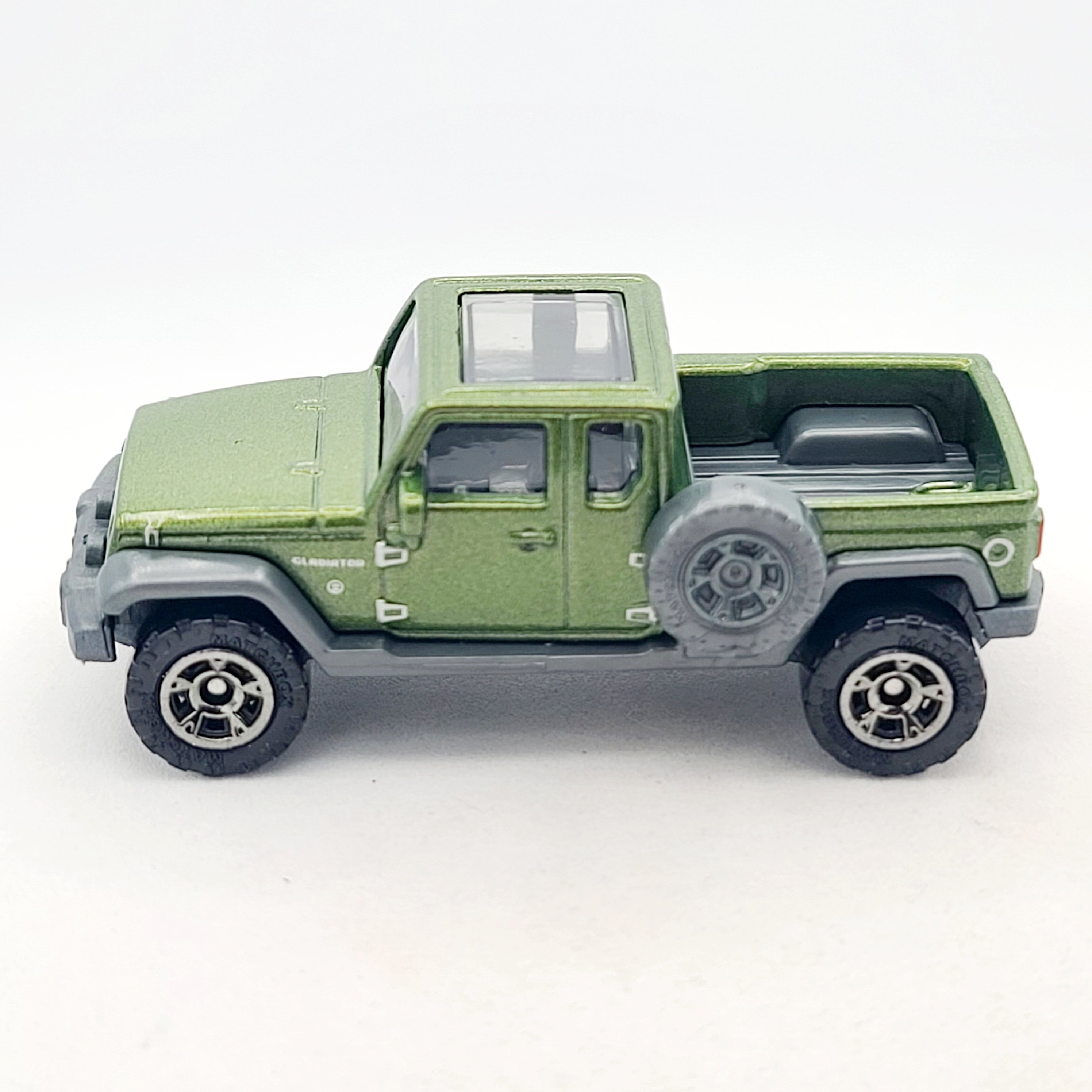 Matchbox '17 Jeep Gladiator Pickup (2017 MBX Basic - Explorers)