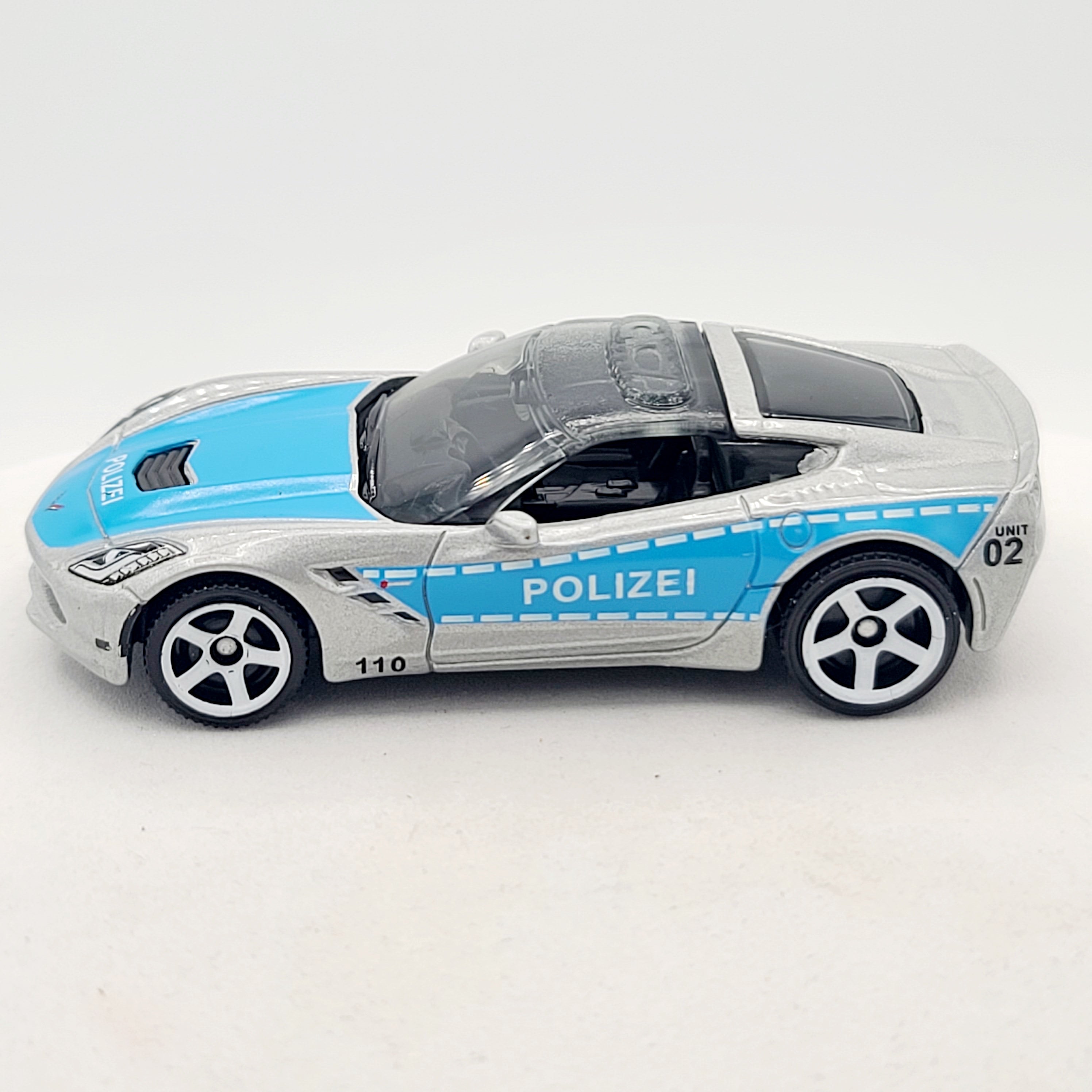 Matchbox '15 Chevrolet Corvette Stingray "Polizei" (2016 MBX Basic - Heroic Rescue)