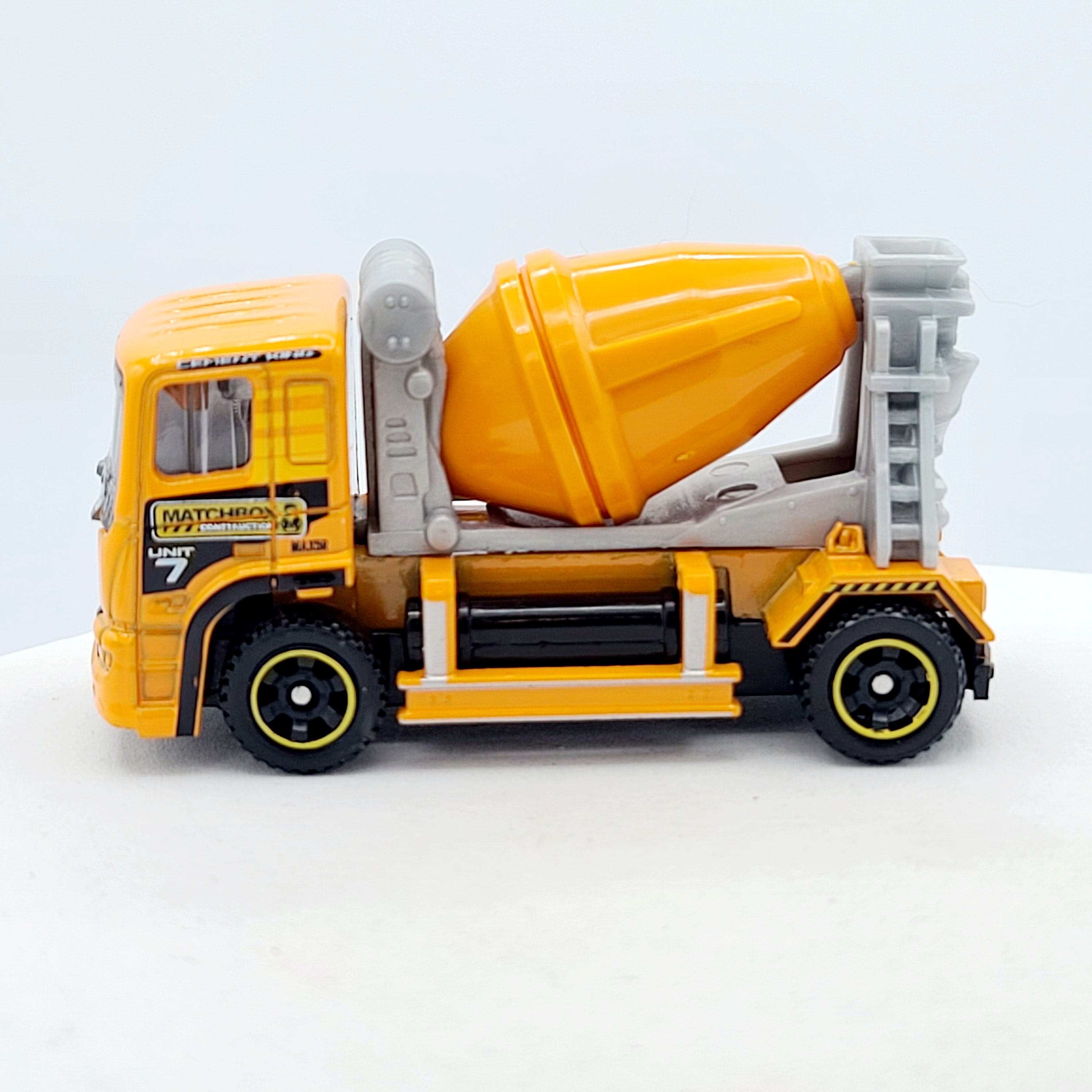 Matchbox MBX '06 Cement Mixer 