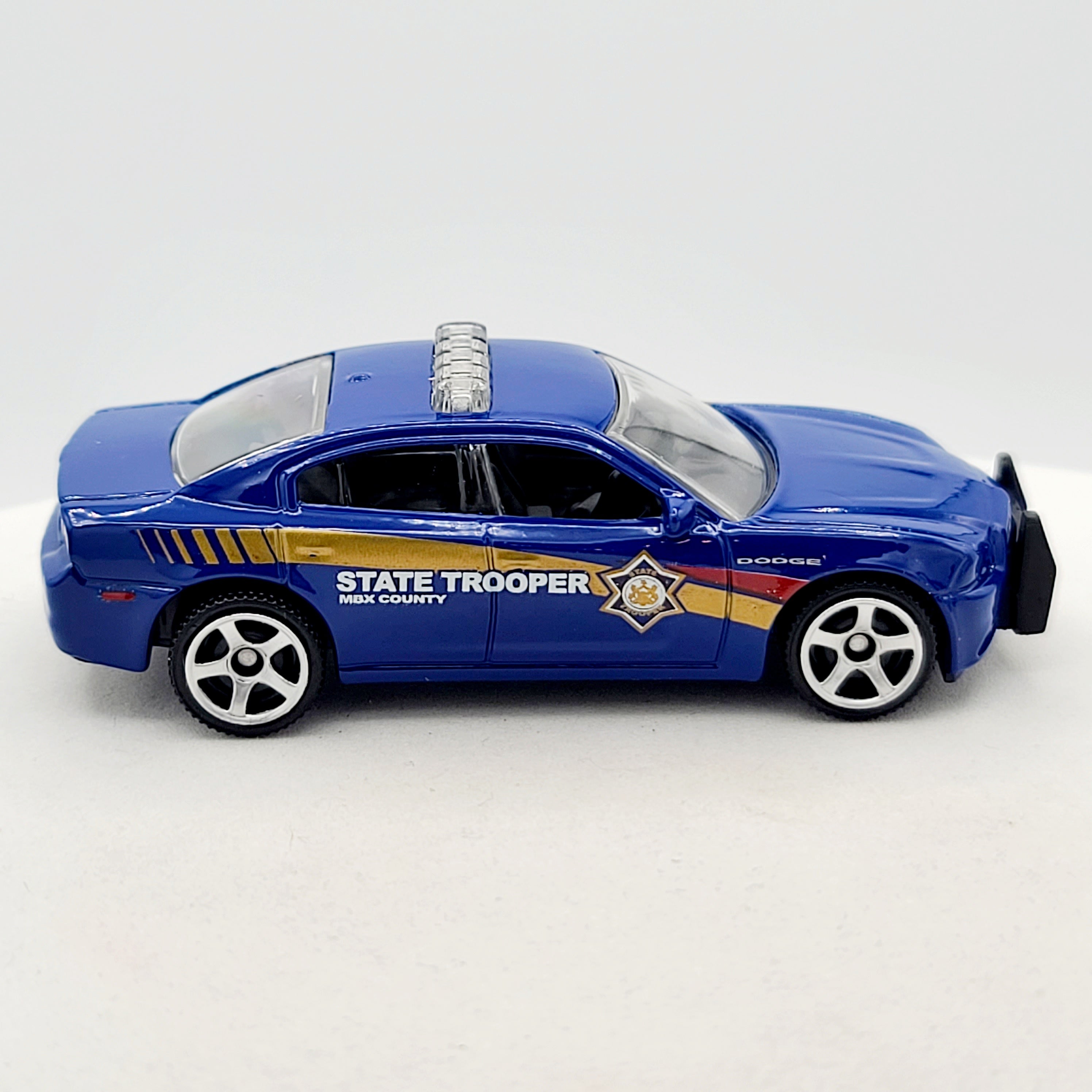 Matchbox Dodge Charger Pursuit 