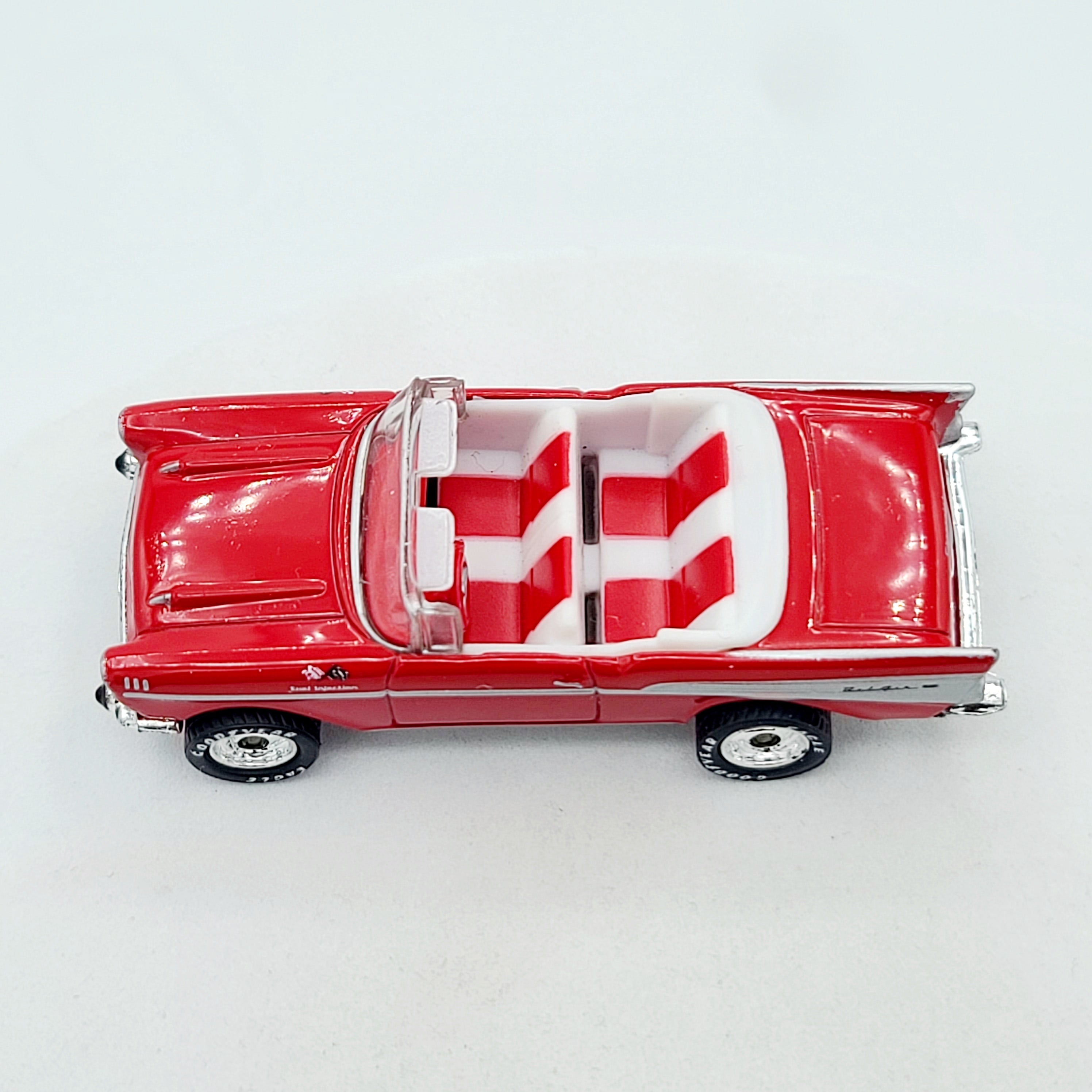 Matchbox '57 Chevy Bel Air Convertible (1998 MBX Premiere Collection - First Edition)