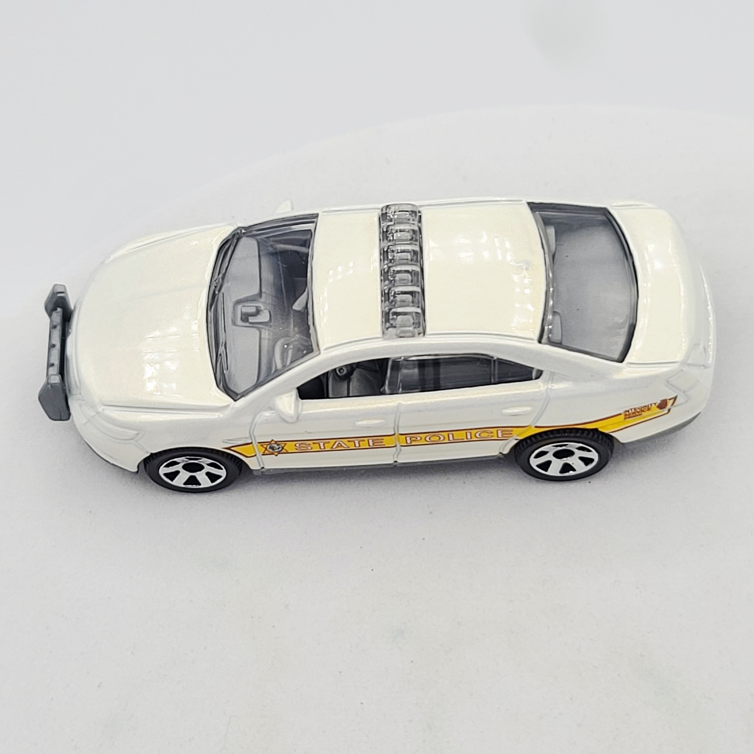 Matchbox Ford Police Interceptor Sedan "Illinois State Police" (2017 MBX Open Road-Sters 5 Pack - Multipack Exclusive)