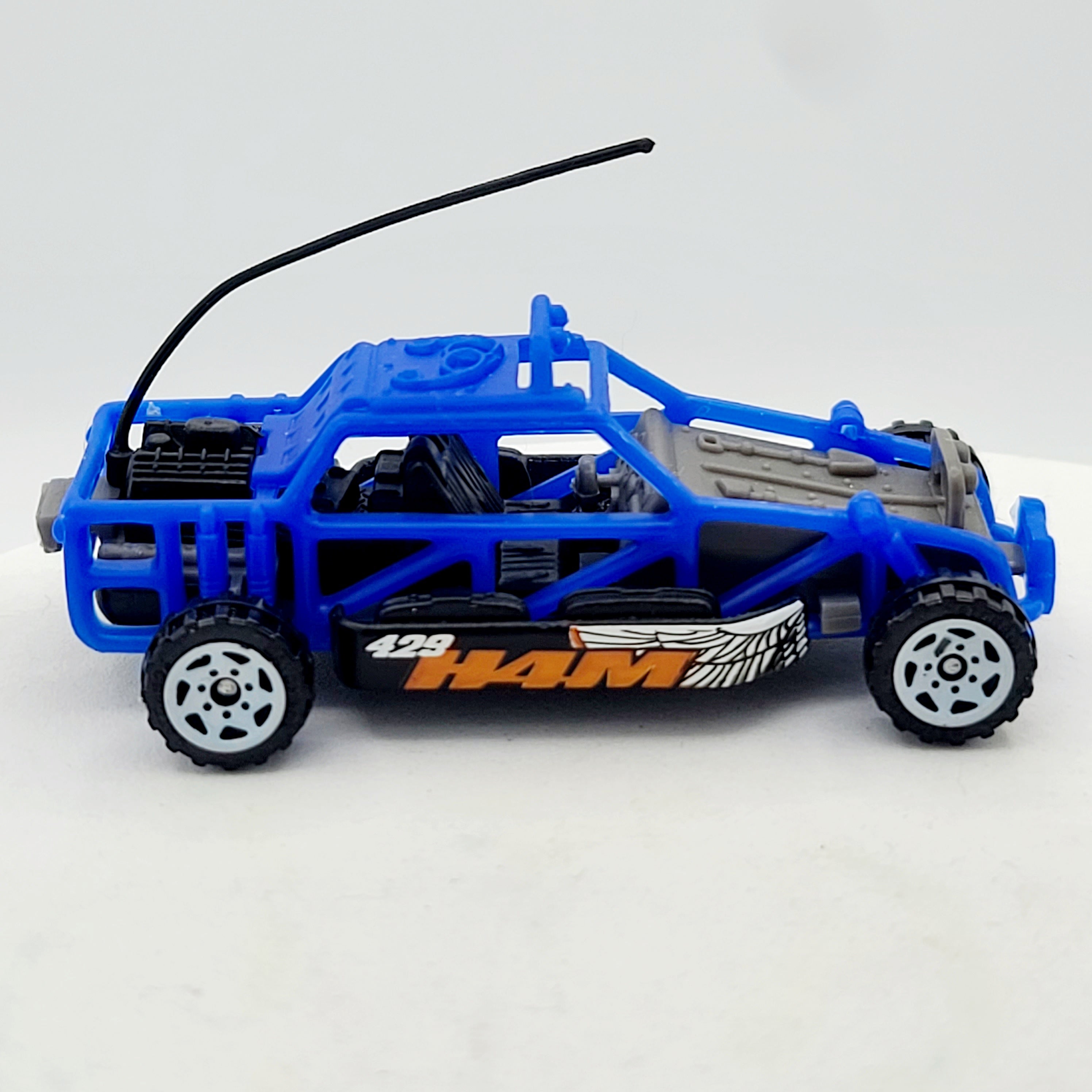 Matchbox MBX Dune Buggy "H4M" (2006 MBX 5 Pack Exclusive - Mummy's Gold)