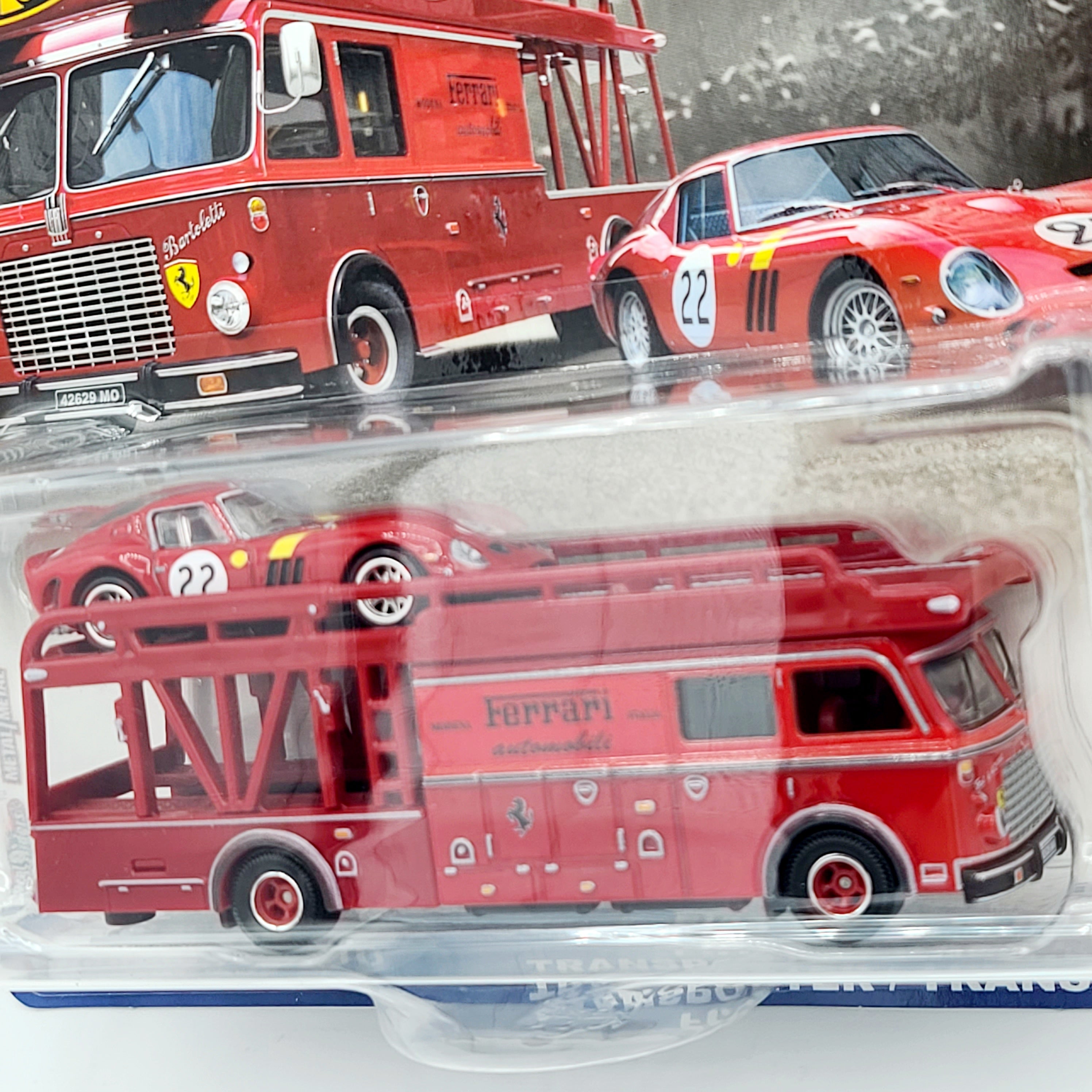 Hot Wheels Team Transport - Ferrari 250 GTO & Fiat Bartoletti Transport Truck (2025 Team Transport Mix 4 H, Car Culture)