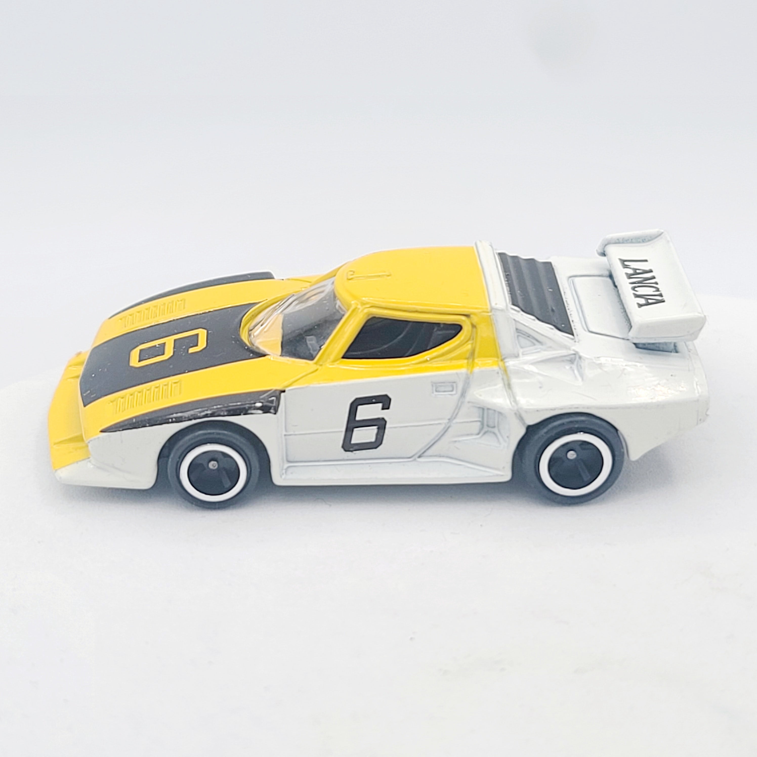 Tomica Lancia Stratos Turbo #223-F66 - Approx. 1:64, Loose (Pocket Cars)