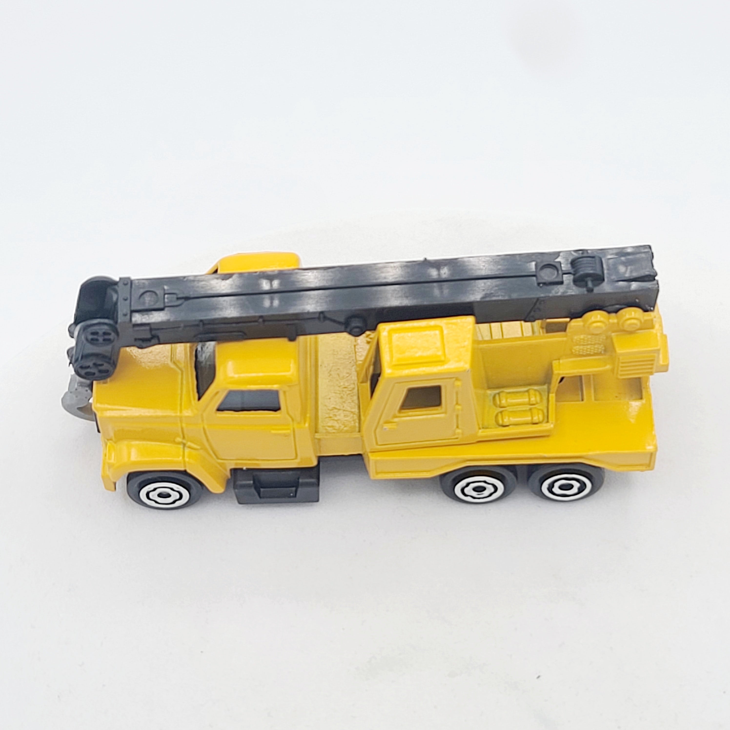 Majorette GMC Brigadier Crane Truck (2001 - 2004 EXtractor Series)