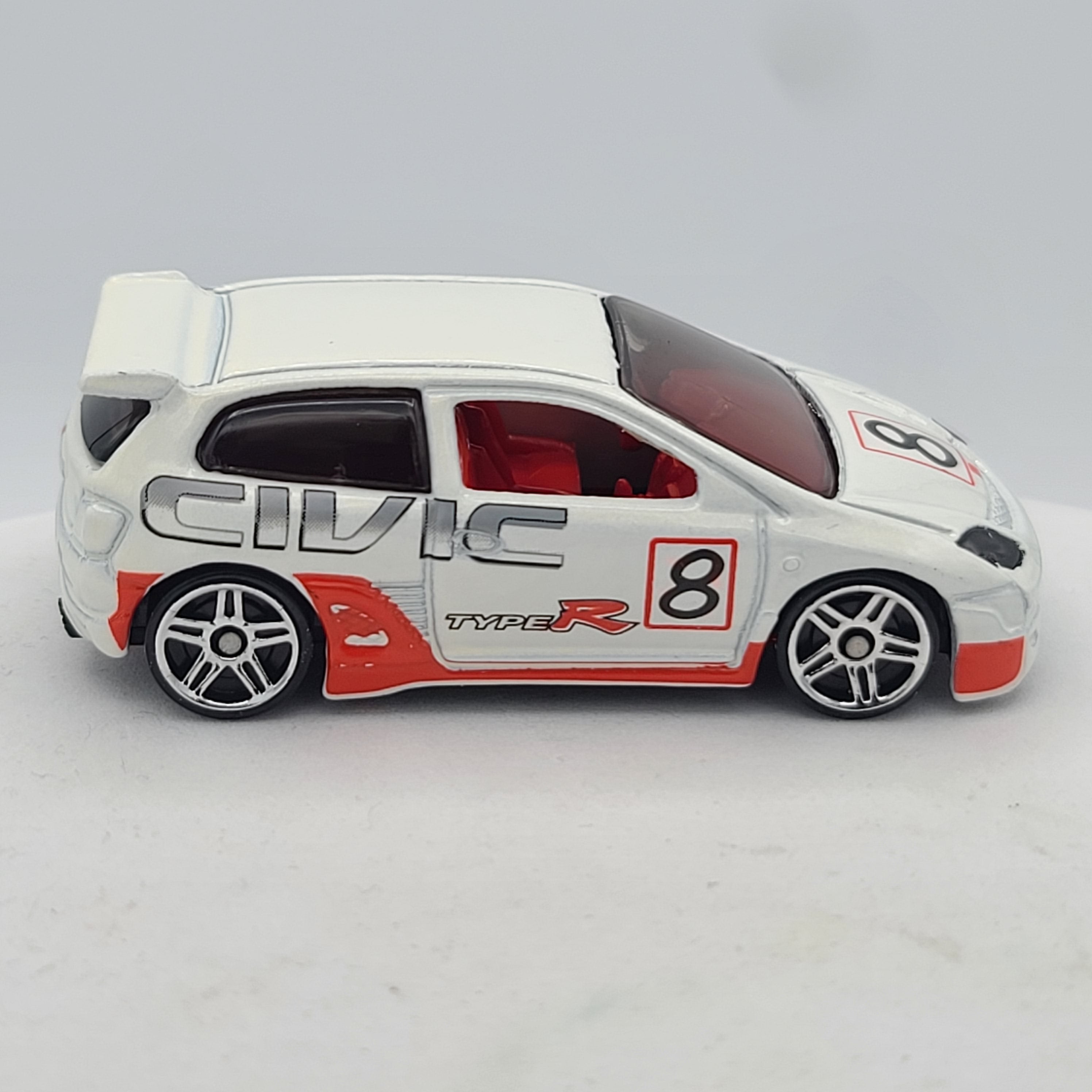 Hot Wheels Honda Civic Type R (2006 HW Basic)