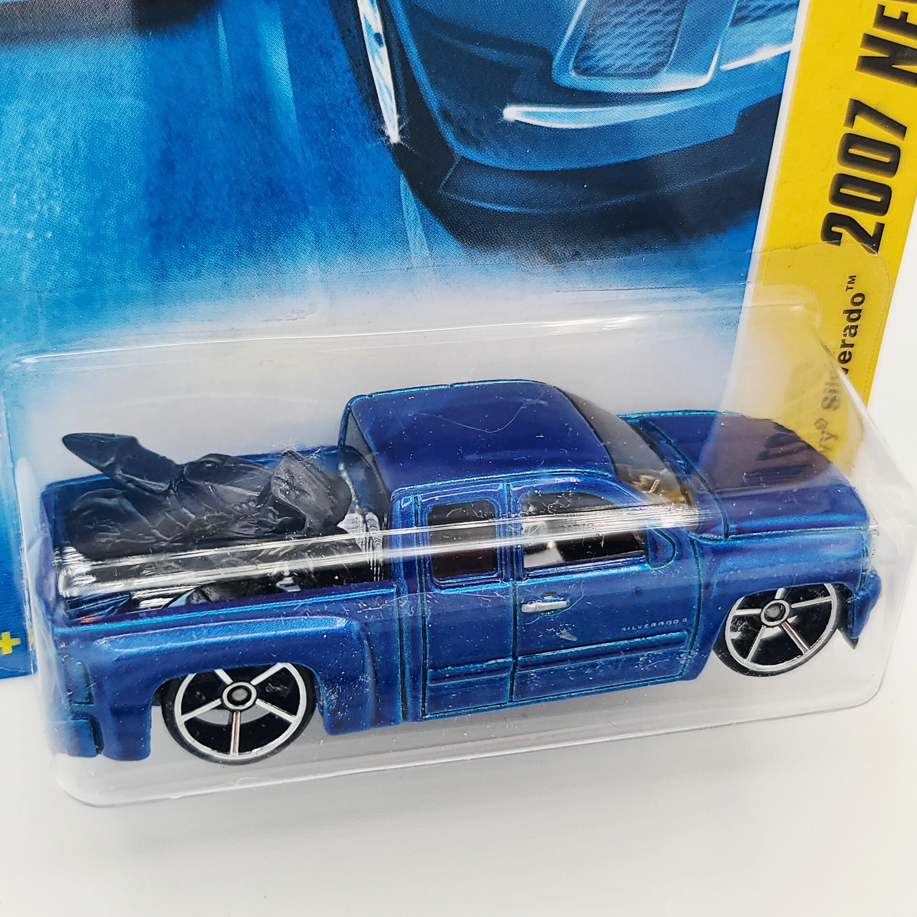 Hot Wheels Chevy Silverado Pickup - Blue (2007 HW Basic - New Models)