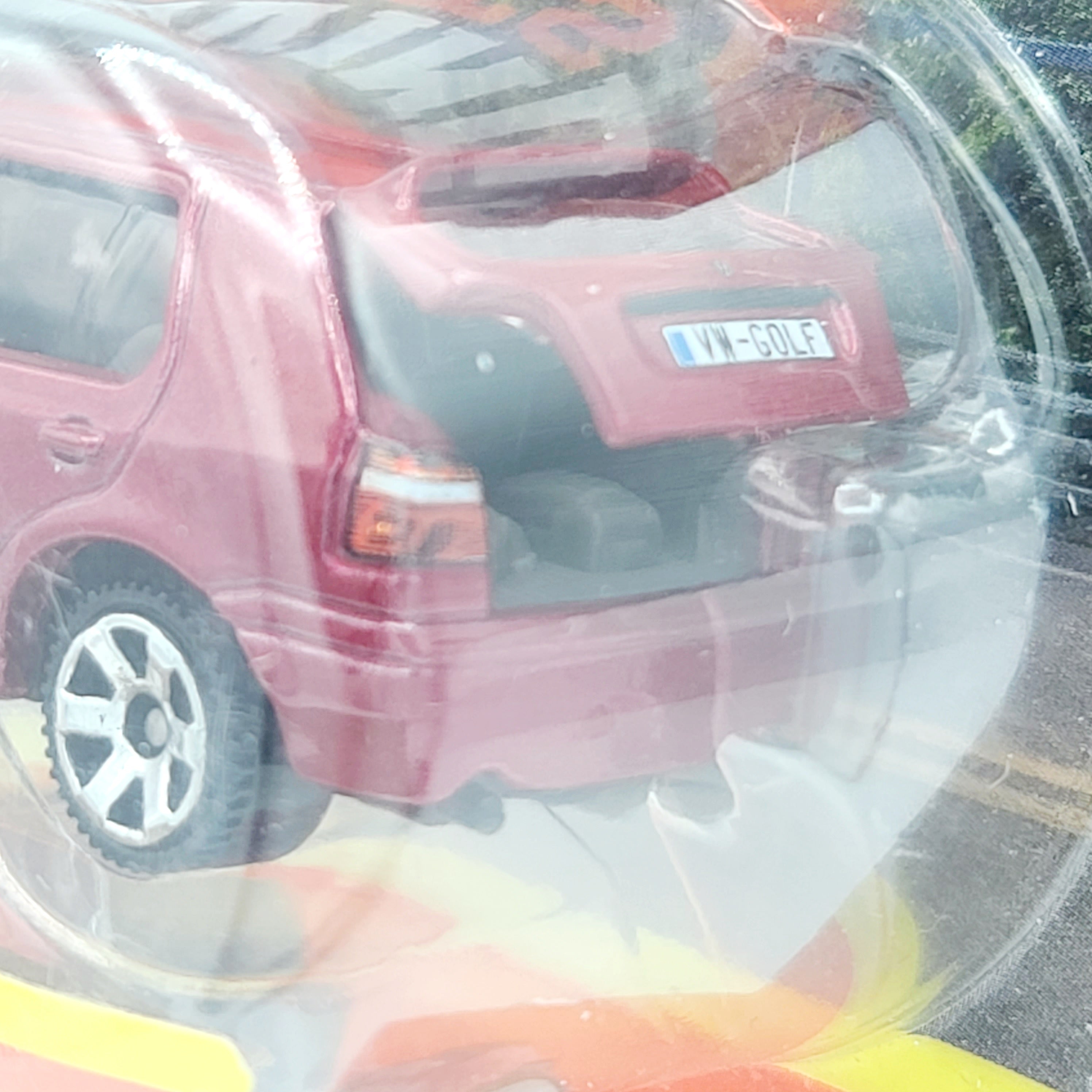 Matchbox '95 Volkswagen Golf MK3 *Luggage Variation (2022 Moving Parts)