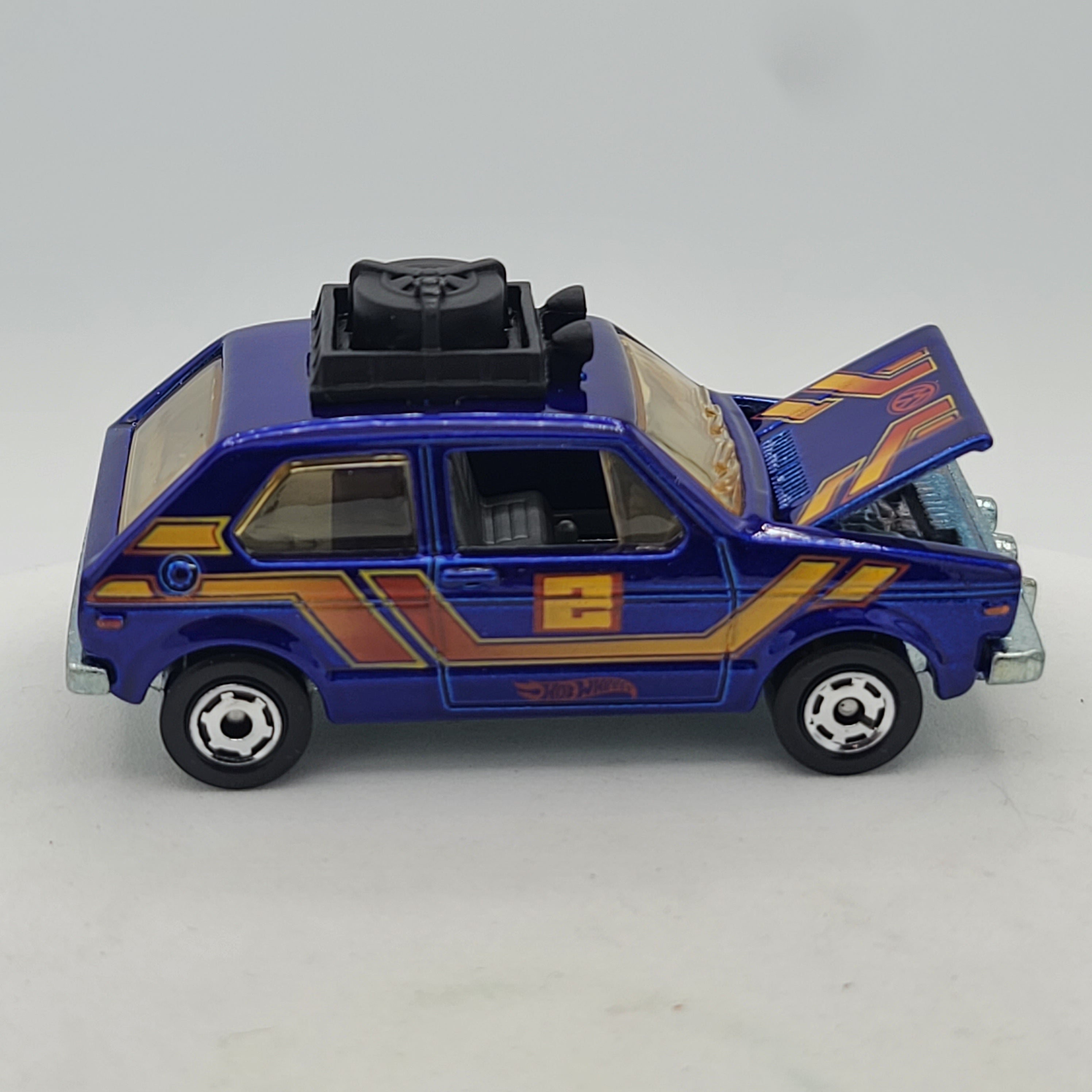 Hot Wheels Hare Splitter - VW Golf (2013 HW Flying Customs)