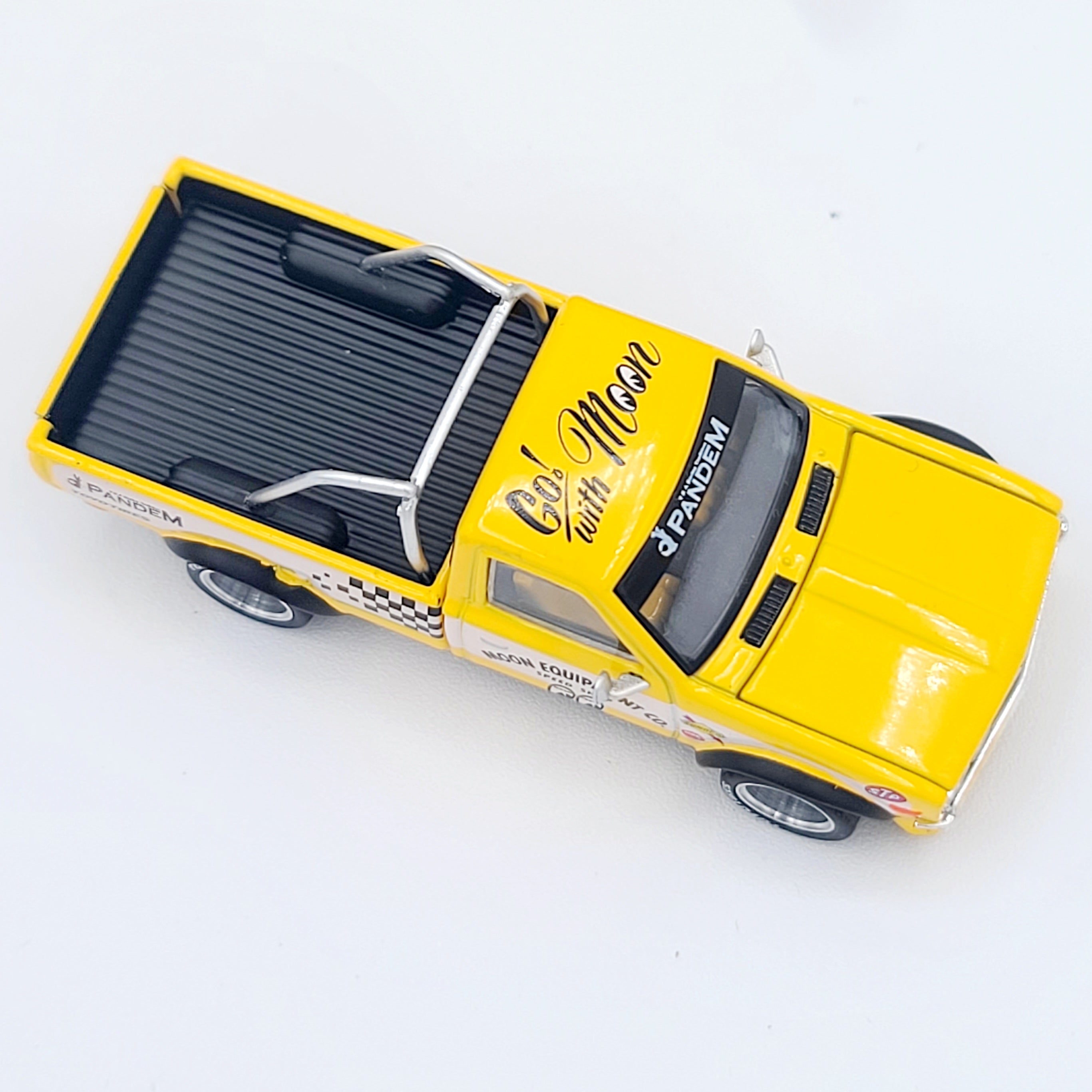 Pop Race Pandem Datsun 620 Pickup - 1:64, Moon Eyes (2025 Limited Edition)